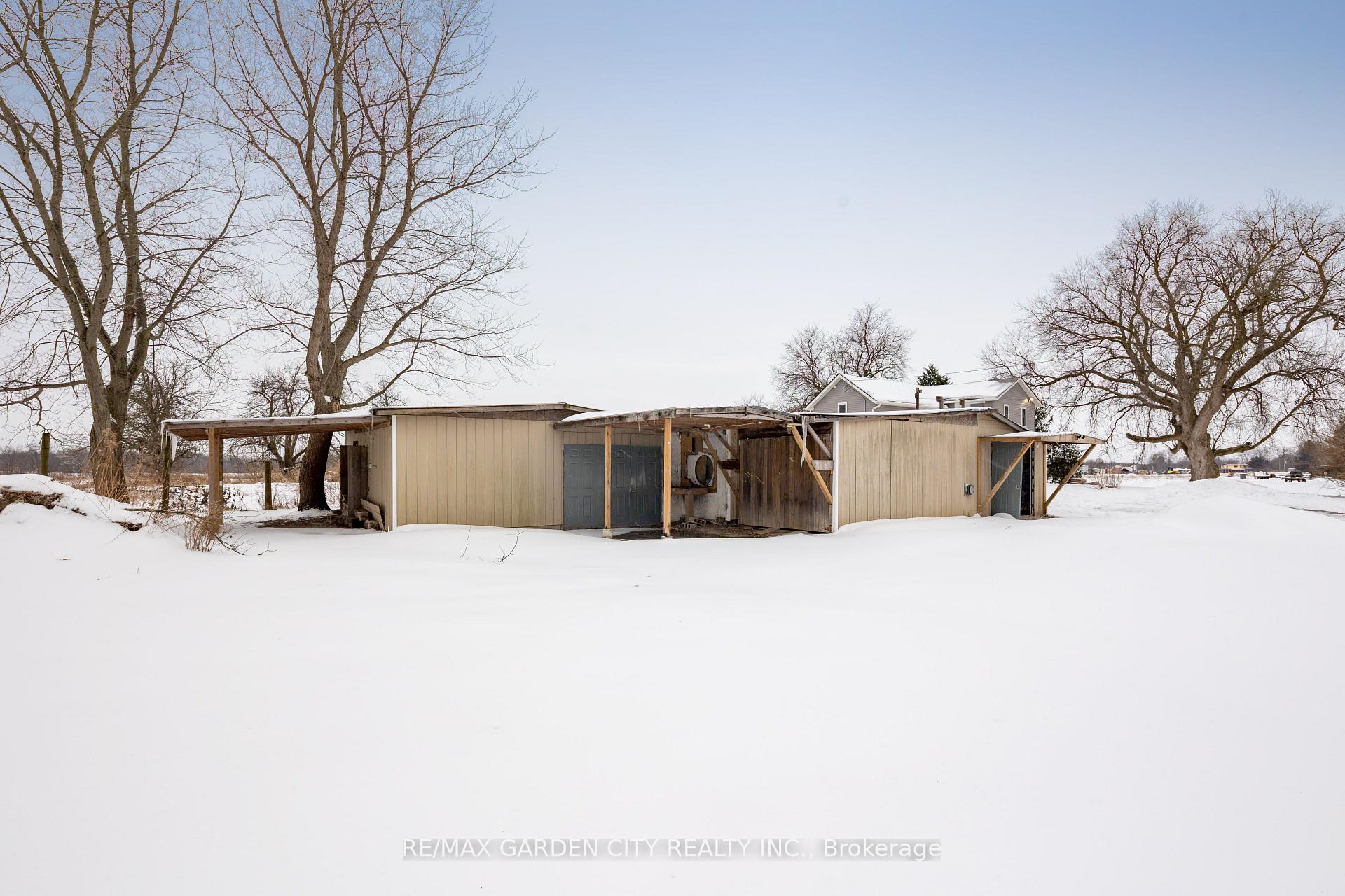 Photo 9 of 952 Twenty Road, Pelham, North Pelham — HOMEH