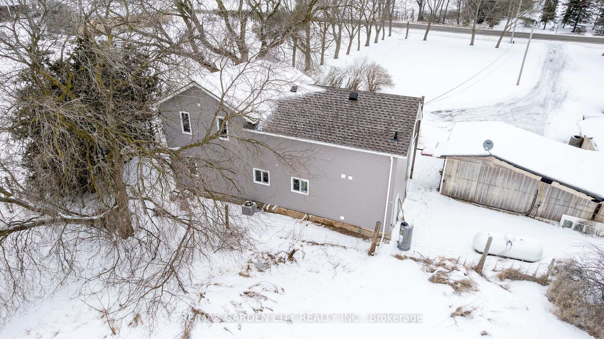 Photo 17 of 952 Twenty Road, Pelham, North Pelham — HOMEH