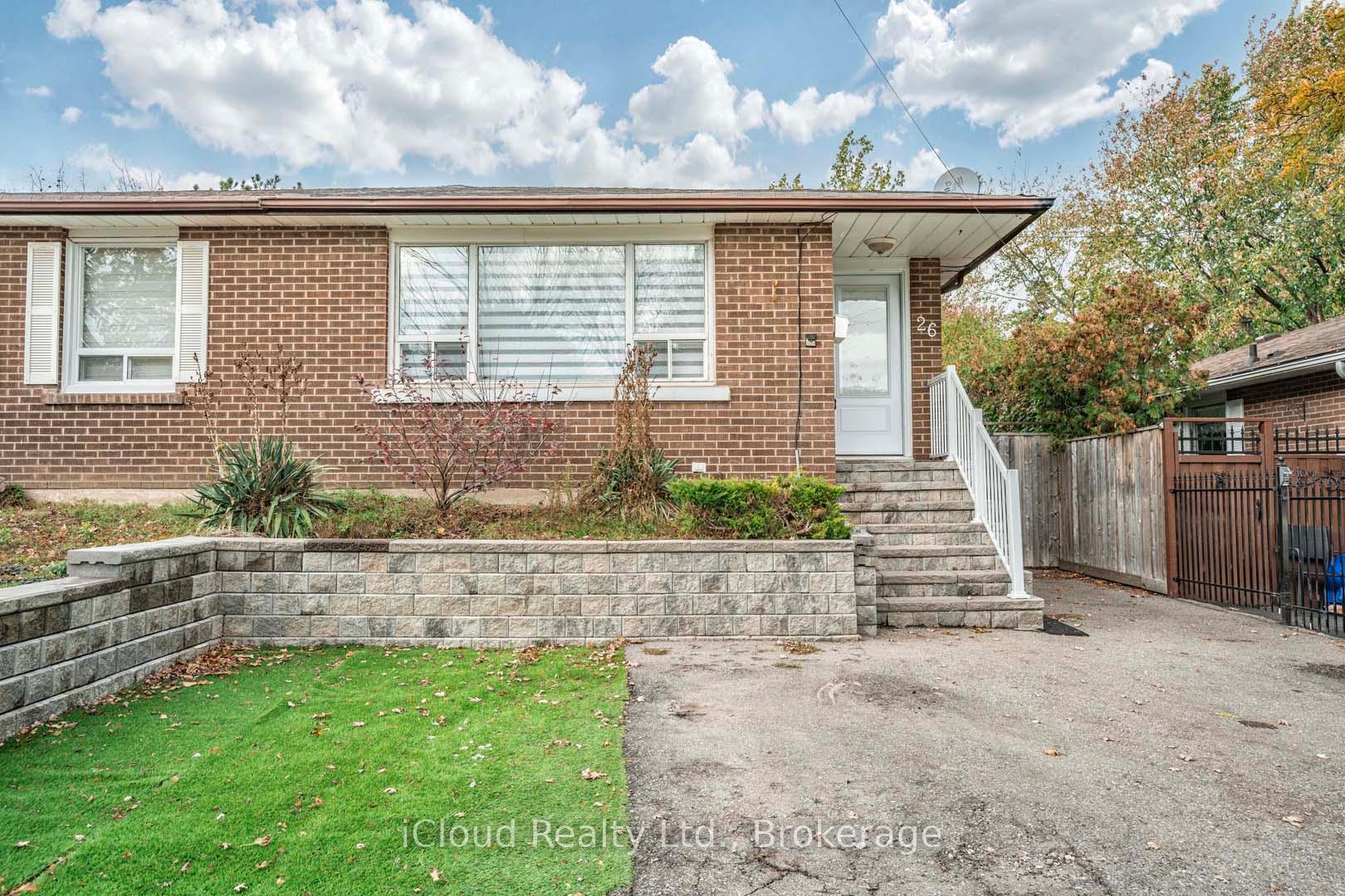 Photo 6 of 26 Joycelyn Drive, Mississauga, Streetsville — HOMEH