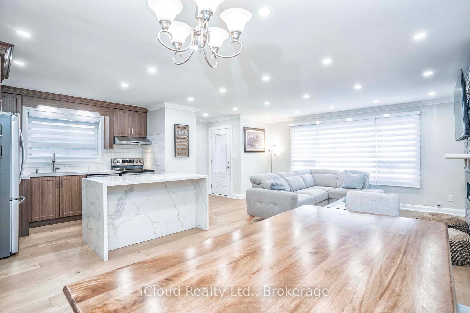 Photo 22 of 26 Joycelyn Drive, Mississauga, Streetsville — HOMEH