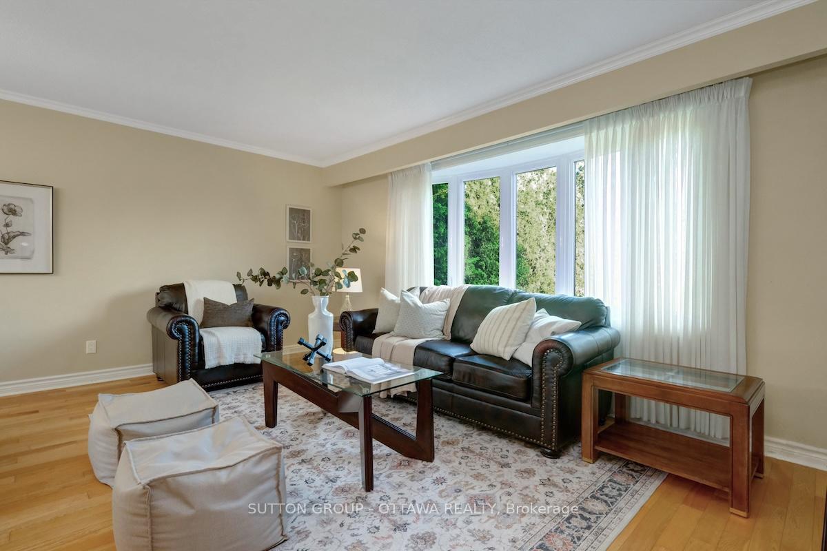 Photo 8 of 6283 Steamer Lane E, Ottawa, Convent Glen South — HOMEH