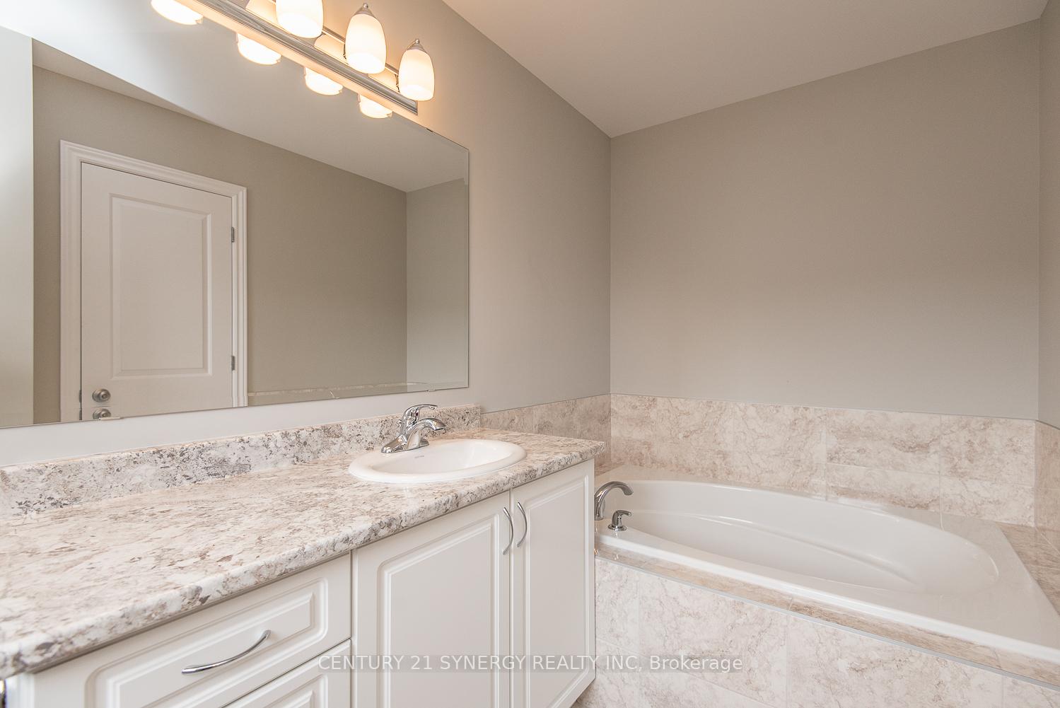 Photo 26 of 607 Trigoria Crescent, Ottawa, Avalon West — HOMEH