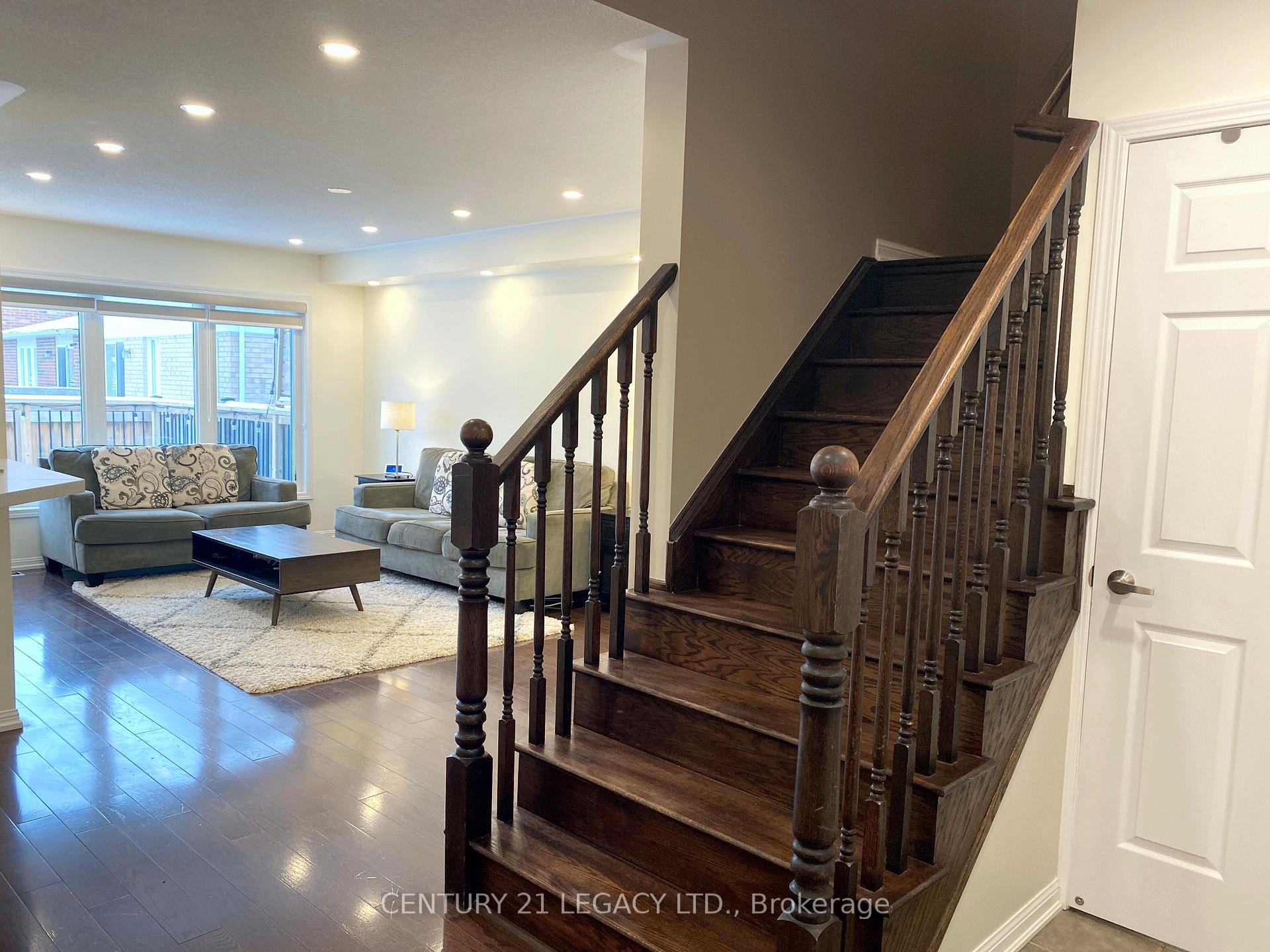 Photo 32 of 484 Leiterman Drive, Milton, Willmott — HOMEH