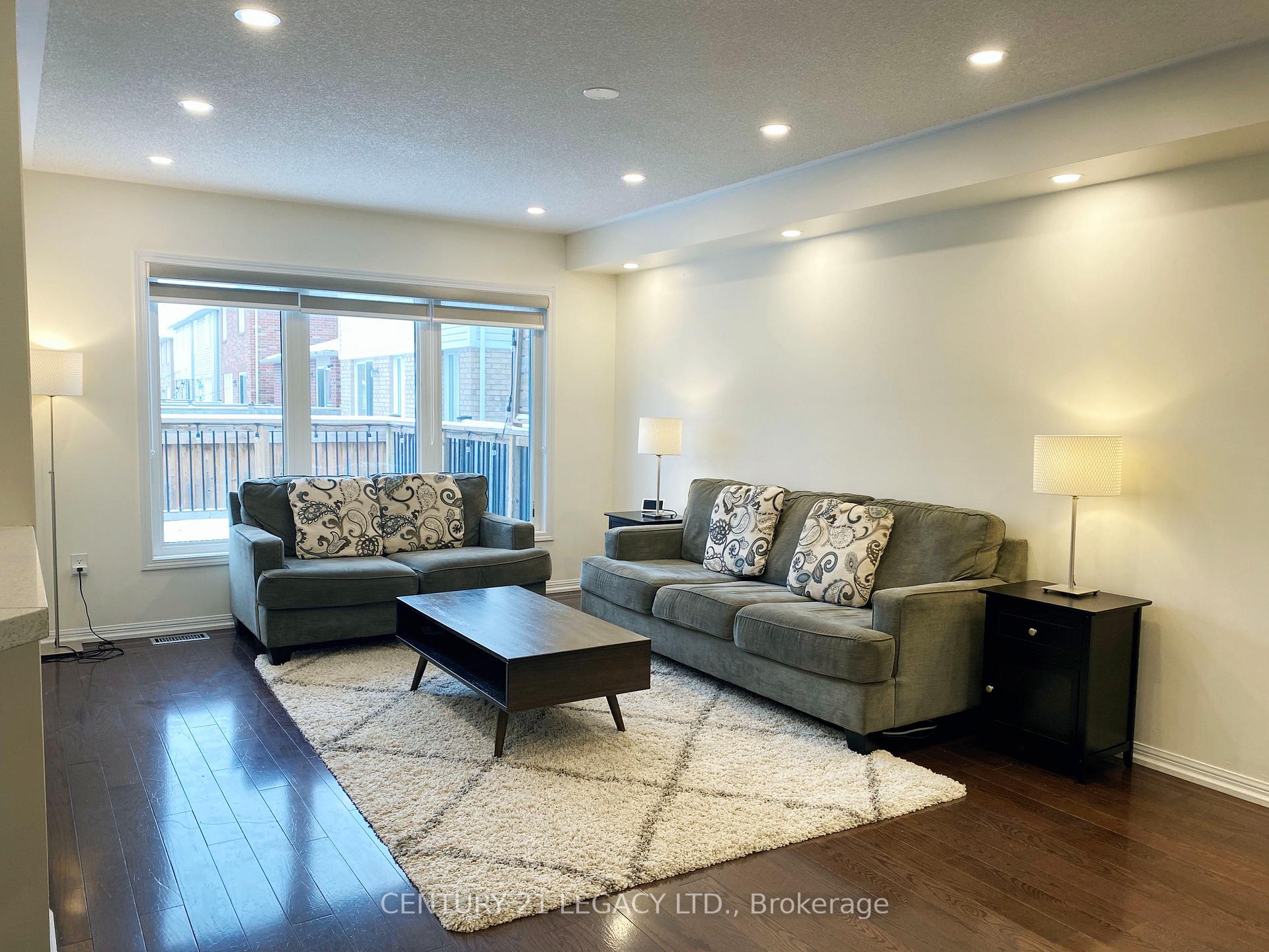Photo 12 of 484 Leiterman Drive, Milton, Willmott — HOMEH