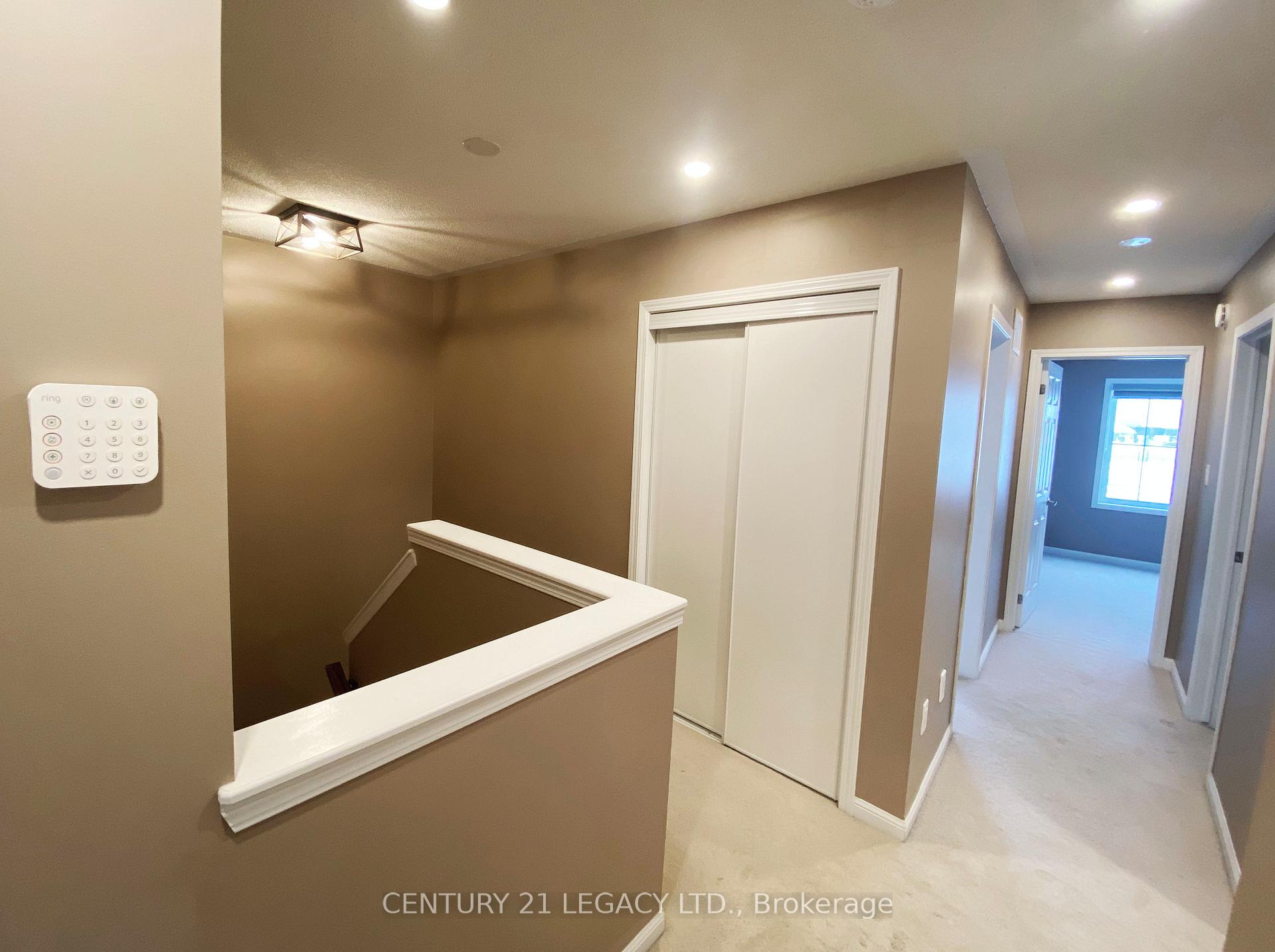 Photo 33 of 484 Leiterman Drive, Milton, Willmott — HOMEH