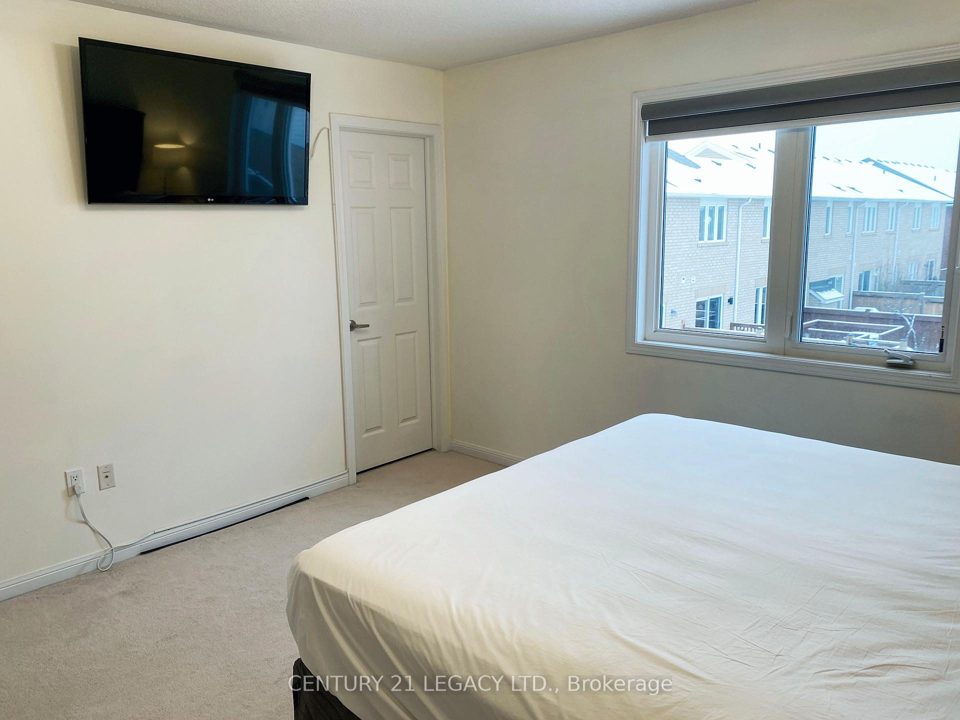 Photo 21 of 484 Leiterman Drive, Milton, Willmott — HOMEH