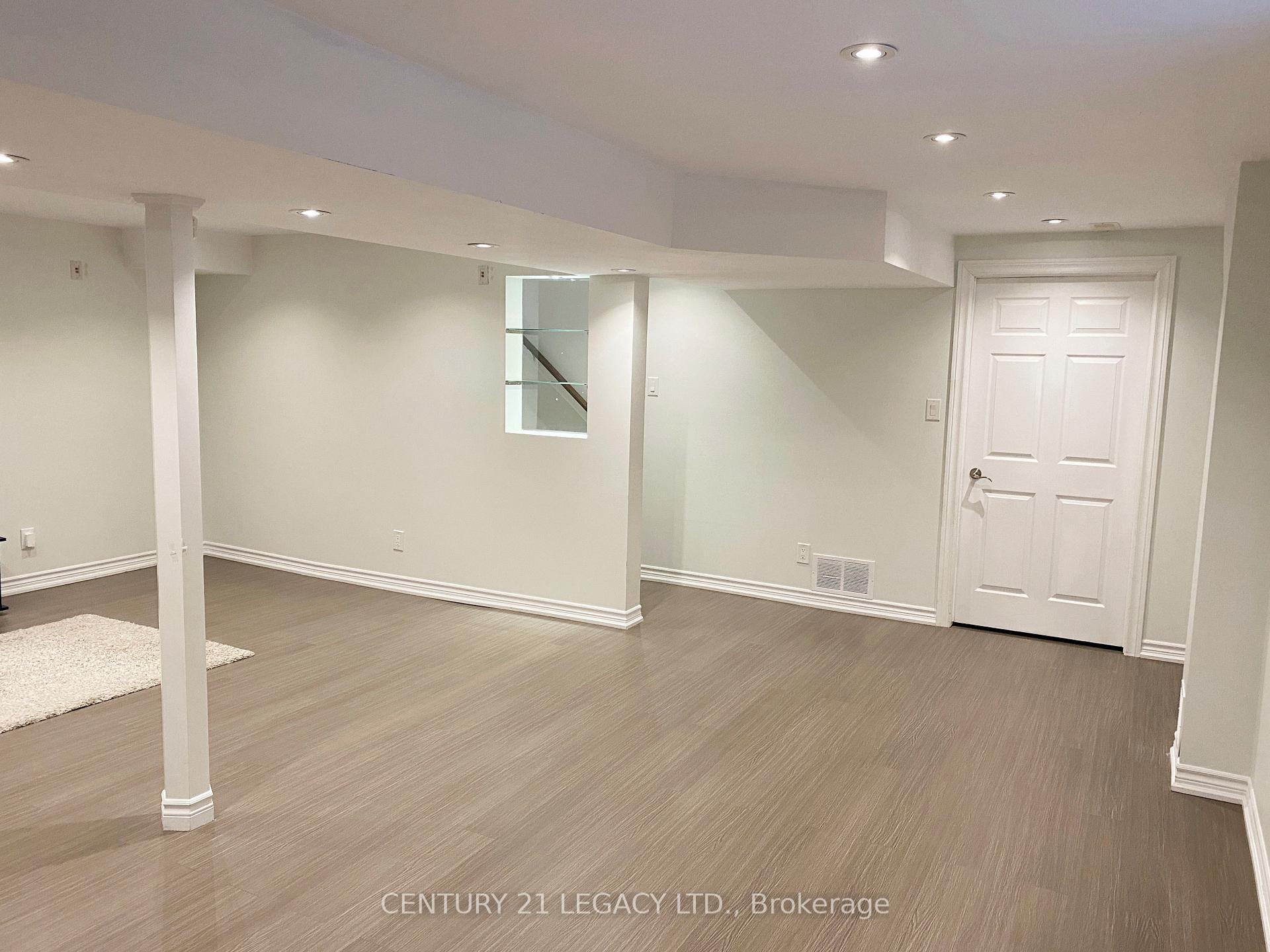 Photo 23 of 484 Leiterman Drive, Milton, Willmott — HOMEH