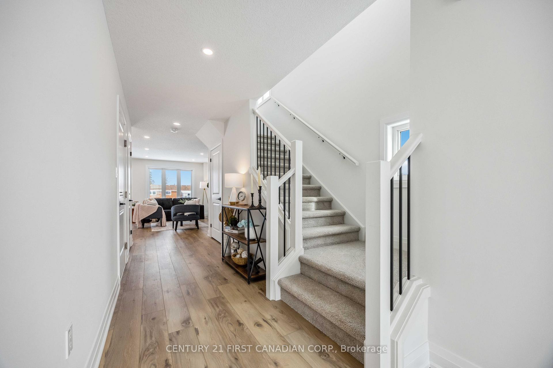 Photo 3 of 19 Twynstra Street, Middlesex Centre, Rural Middlesex Centre — HOMEH