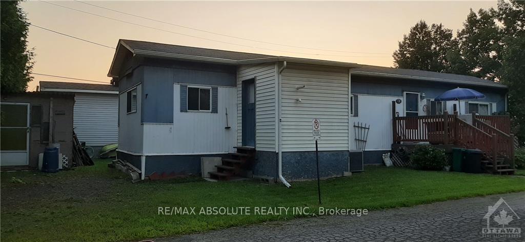 Photo 1 of Unit 1, 3535 St Joseph Boulevard, Ottawa, Fallingbrook/Ridgemount — HOMEH
