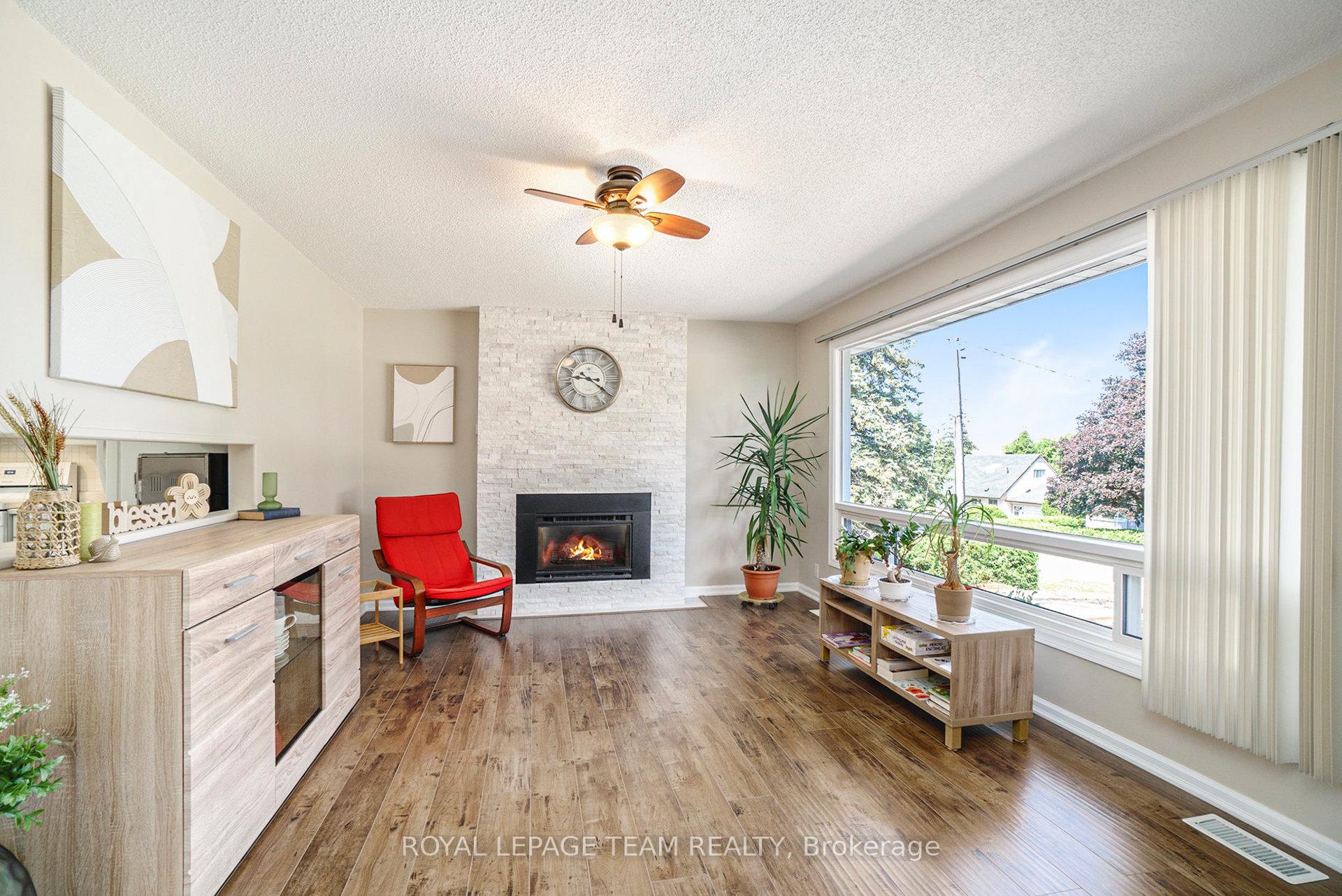 Photo 4 of 6870 Edgar Brault Street, Ottawa, Orleans/Sunridge — HOMEH