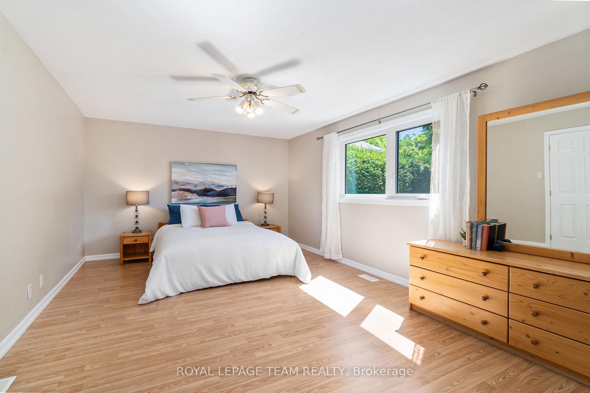 Photo 11 of 6870 Edgar Brault Street, Ottawa, Orleans/Sunridge — HOMEH