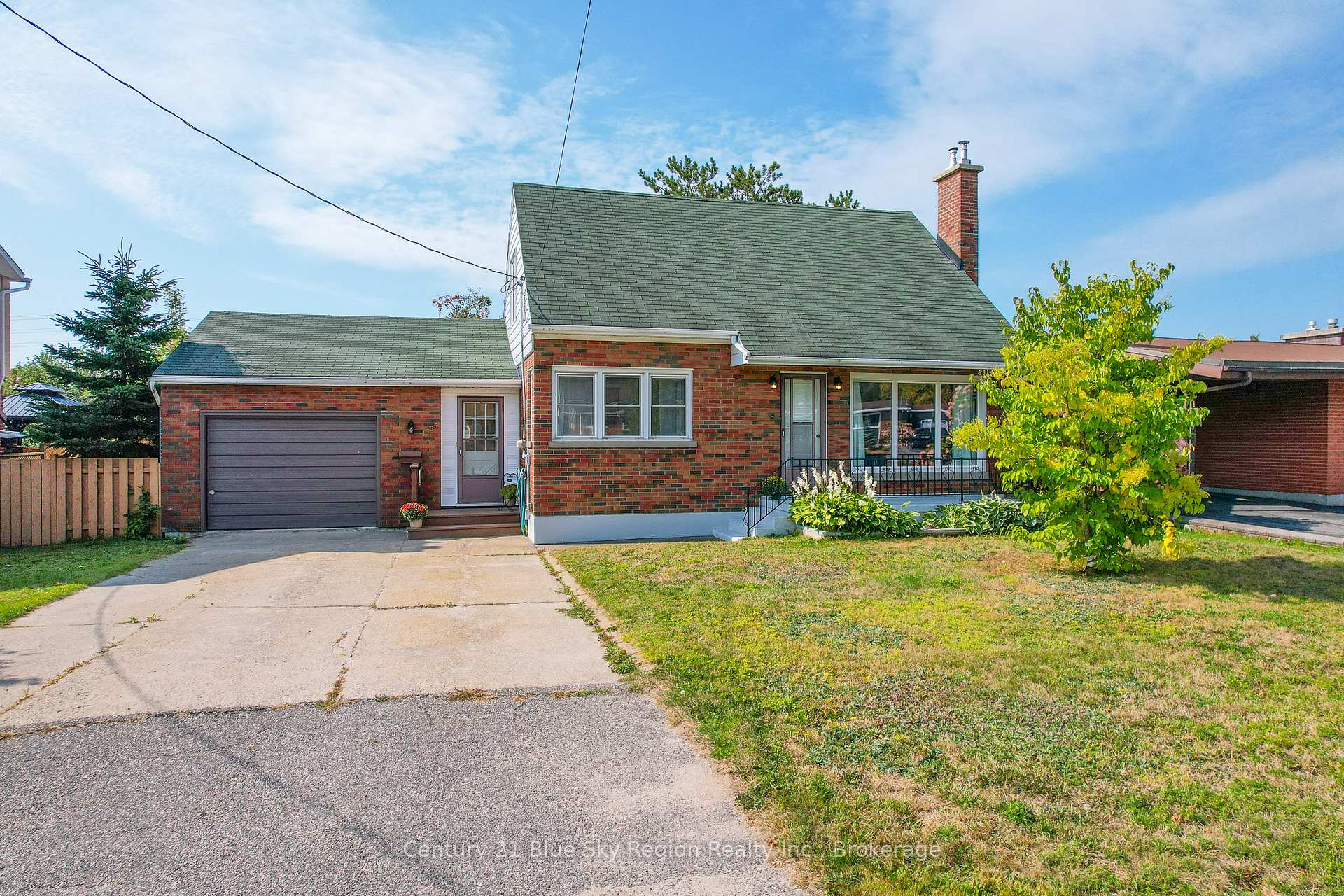 Front of 1355 Jane Street