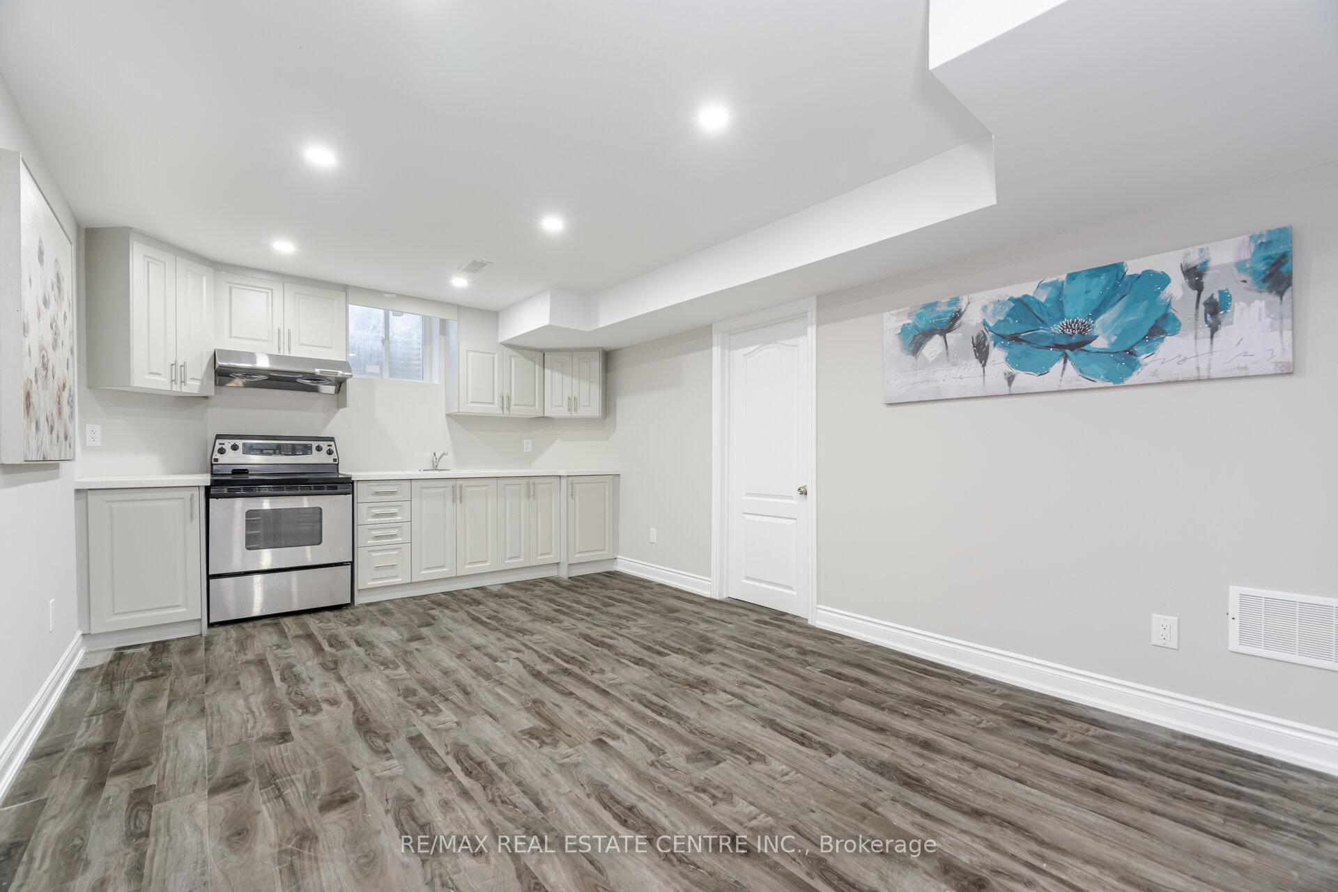 Photo 2 of Unit Basement, 1016 Mccuaig Drive, Milton, Clarke — HOMEH