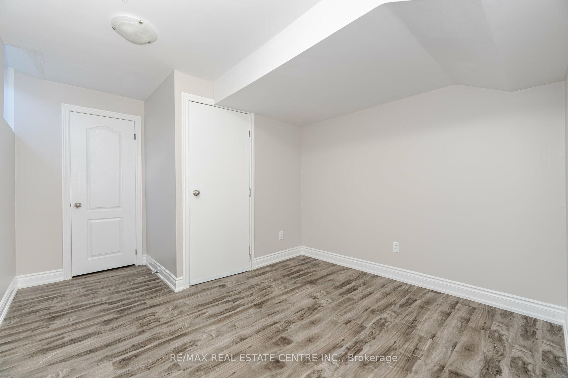 Photo 7 of Unit Basement, 1016 Mccuaig Drive, Milton, Clarke — HOMEH