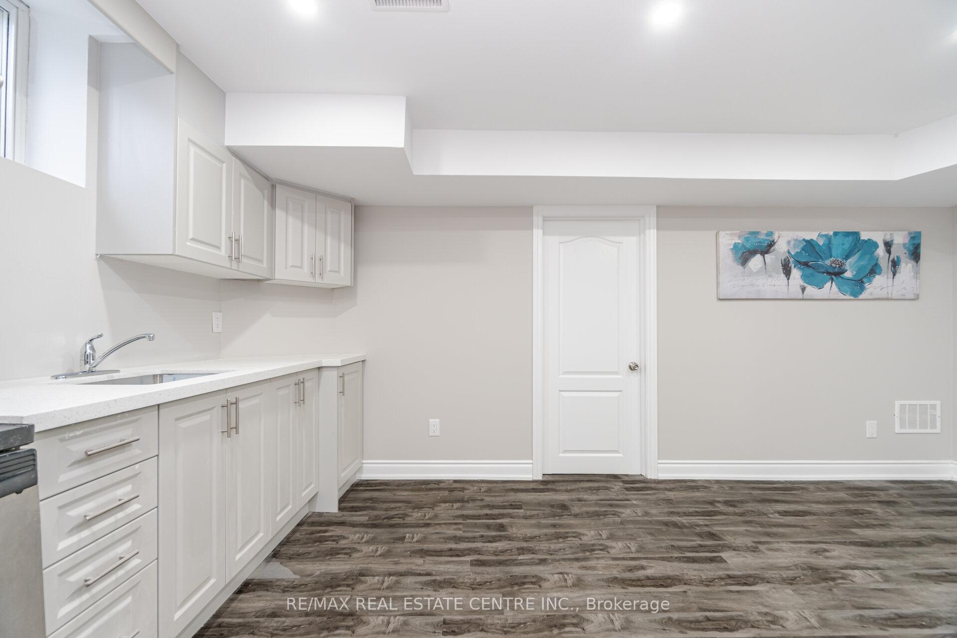 Photo 12 of Unit Basement, 1016 Mccuaig Drive, Milton, Clarke — HOMEH
