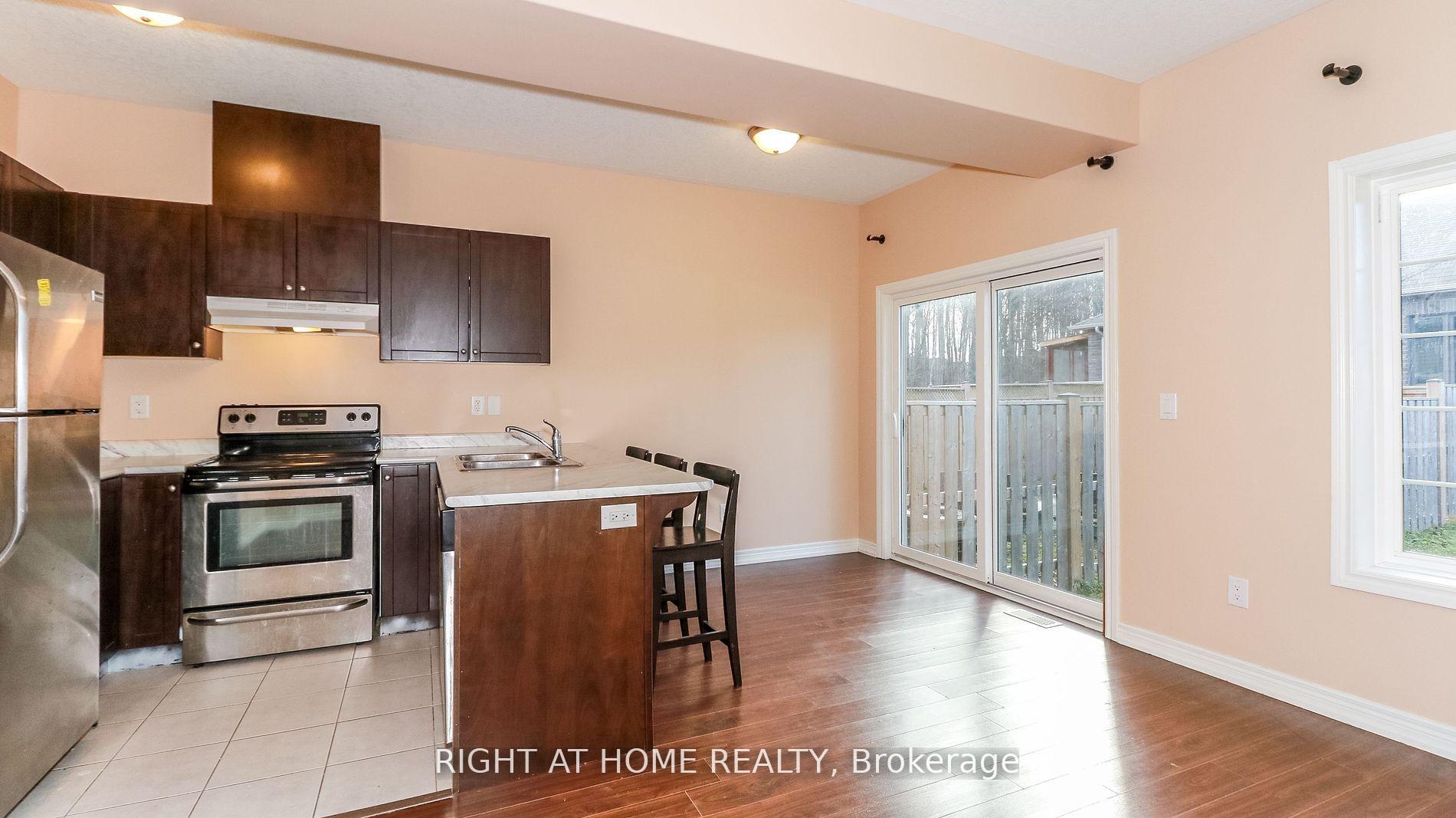 Photo 10 of 80 Isabella Drive, Orillia — HOMEH