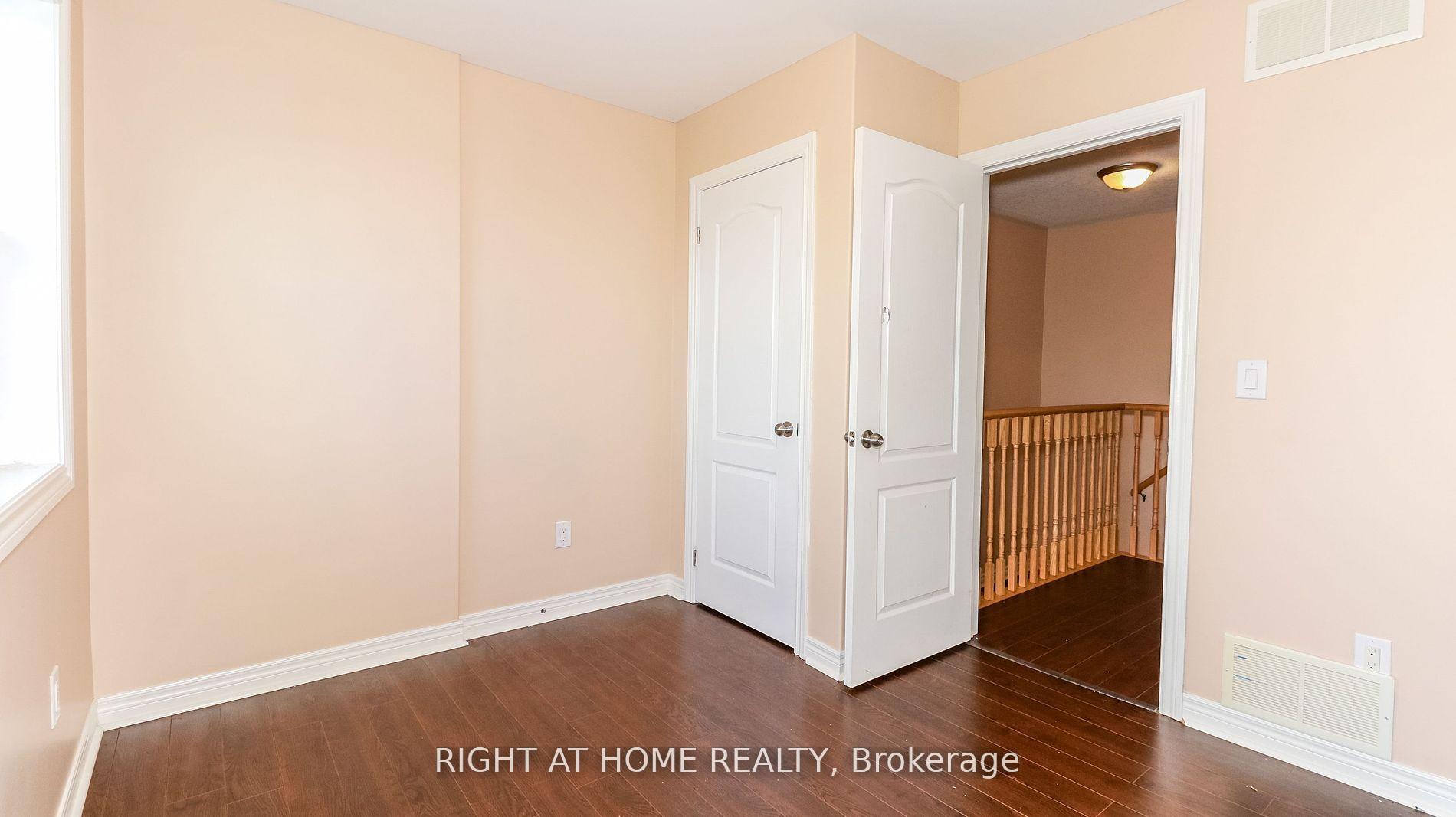 Photo 16 of 80 Isabella Drive, Orillia — HOMEH