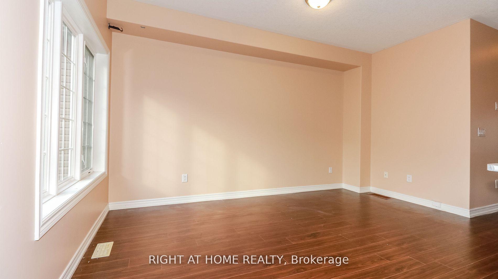 Photo 20 of 80 Isabella Drive, Orillia — HOMEH