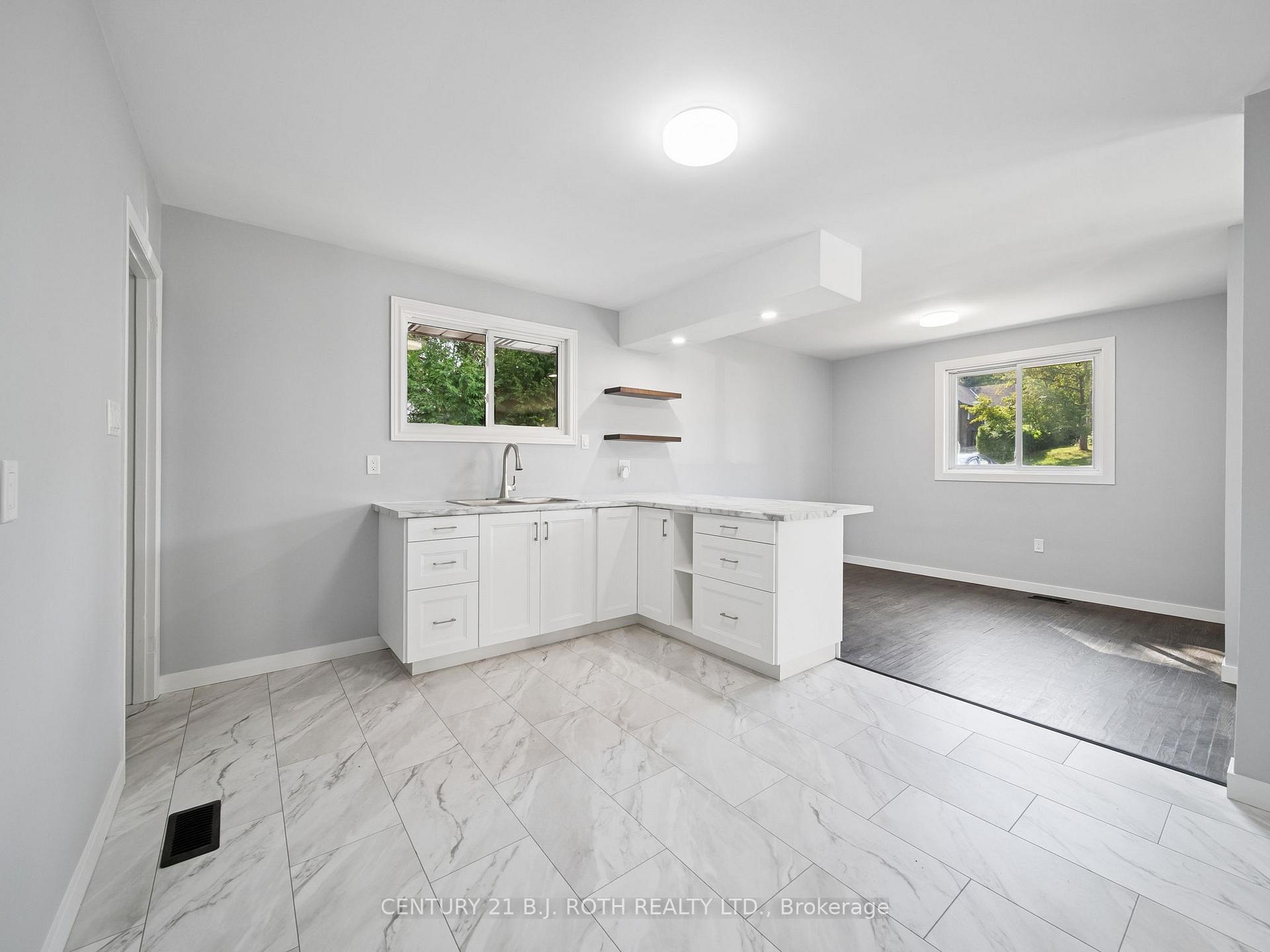 Photo 17 of 138 Simcoe Street, Orillia — HOMEH