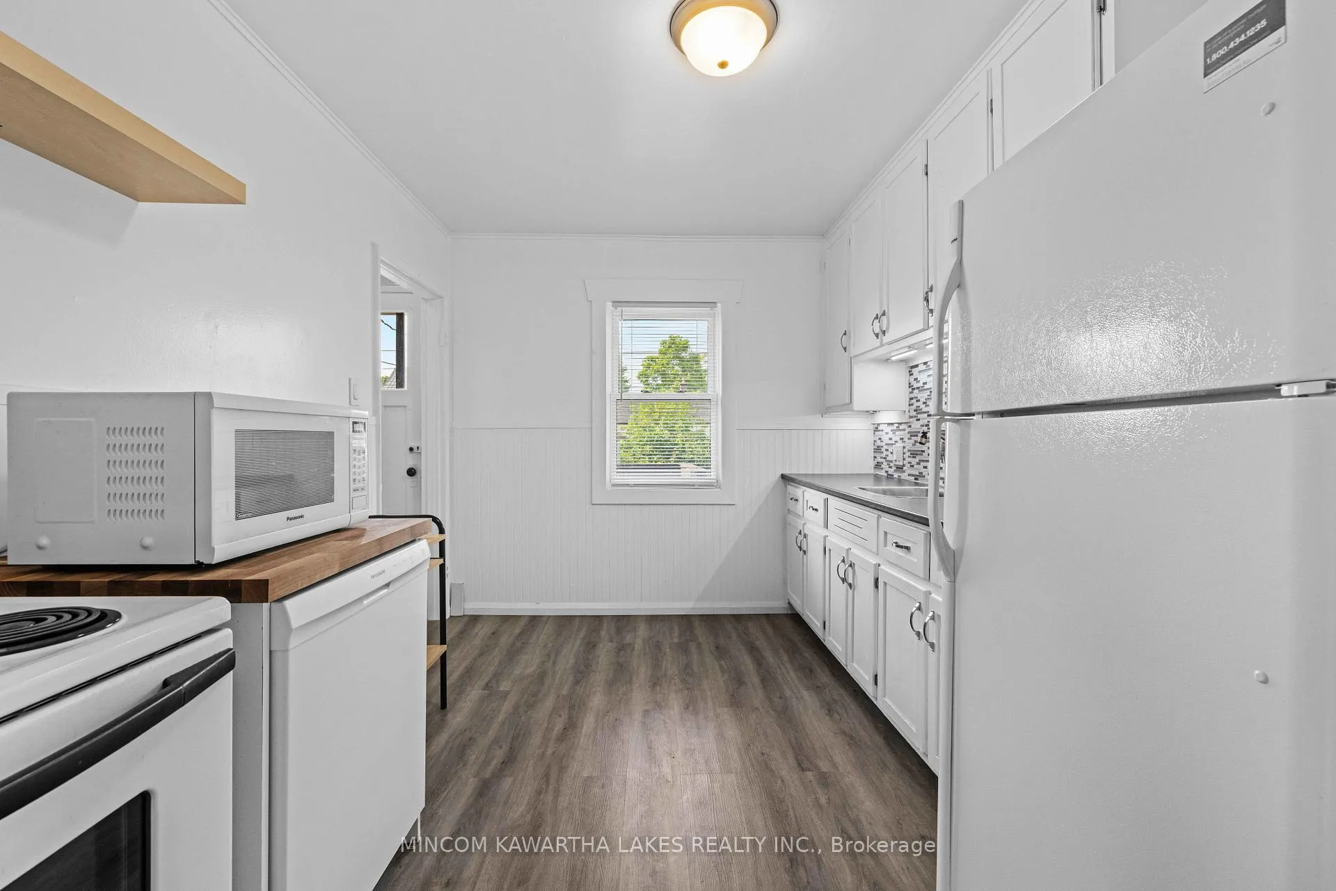 Photo 17 of 632 Gillespie Avenue, Peterborough, Otonabee Ward 1 — HOMEH