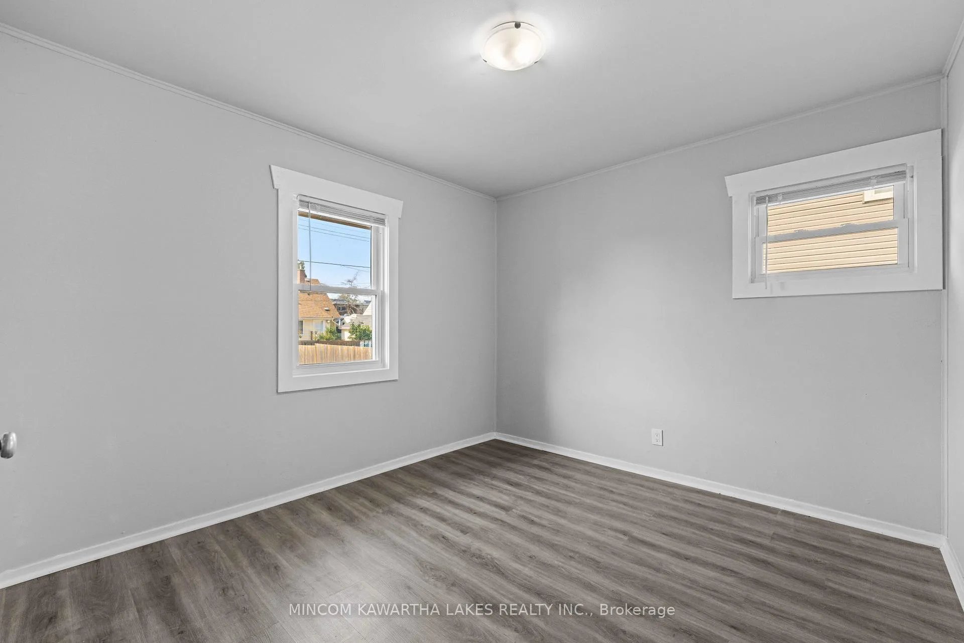 Photo 22 of 632 Gillespie Avenue, Peterborough, Otonabee Ward 1 — HOMEH