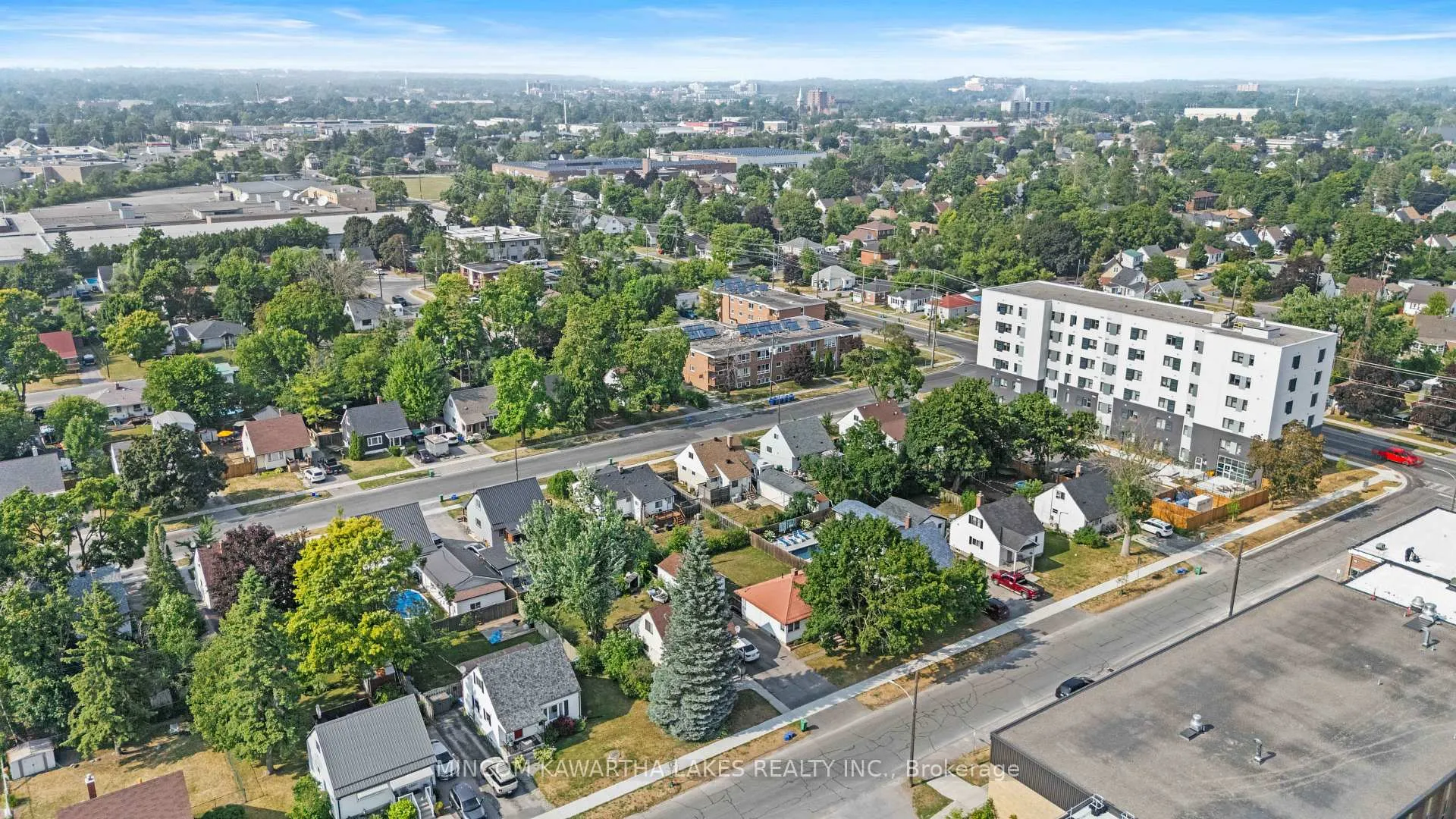 Photo 38 of 632 Gillespie Avenue, Peterborough, Otonabee Ward 1 — HOMEH