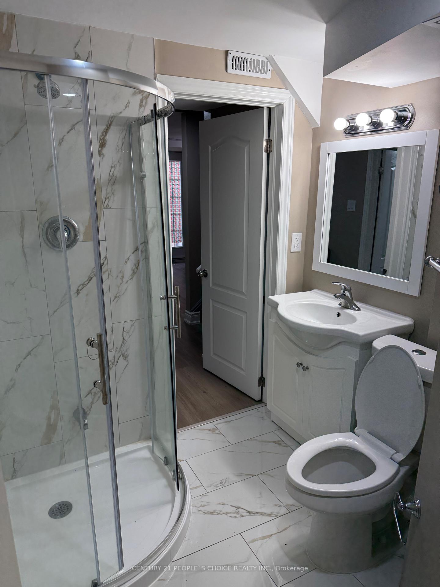 Photo 4 of 4377 Violet Road, Mississauga, East Credit — HOMEH