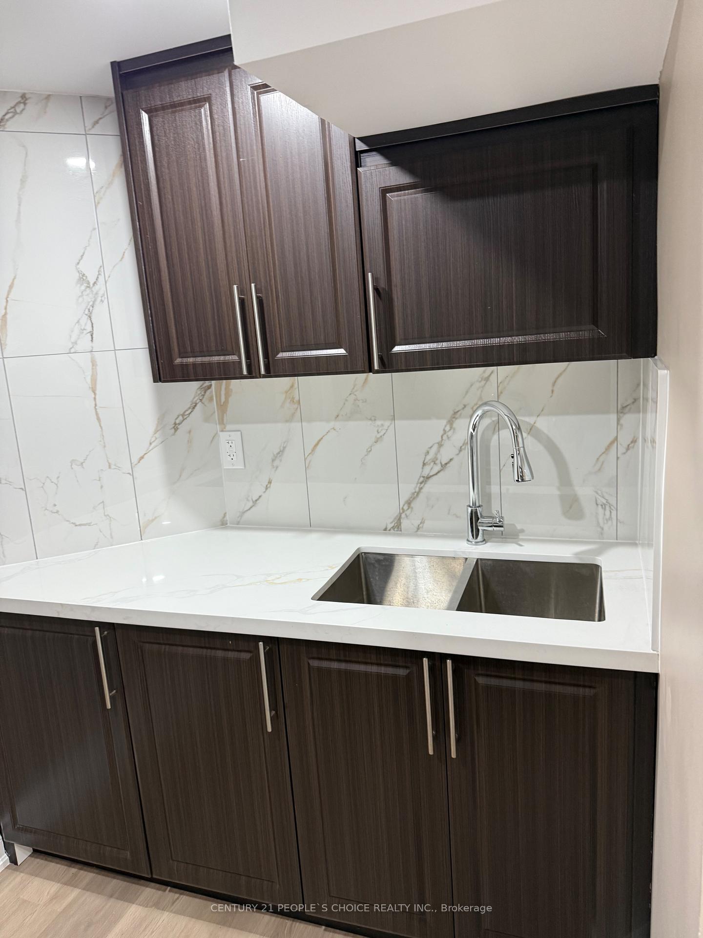 Photo 8 of 4377 Violet Road, Mississauga, East Credit — HOMEH