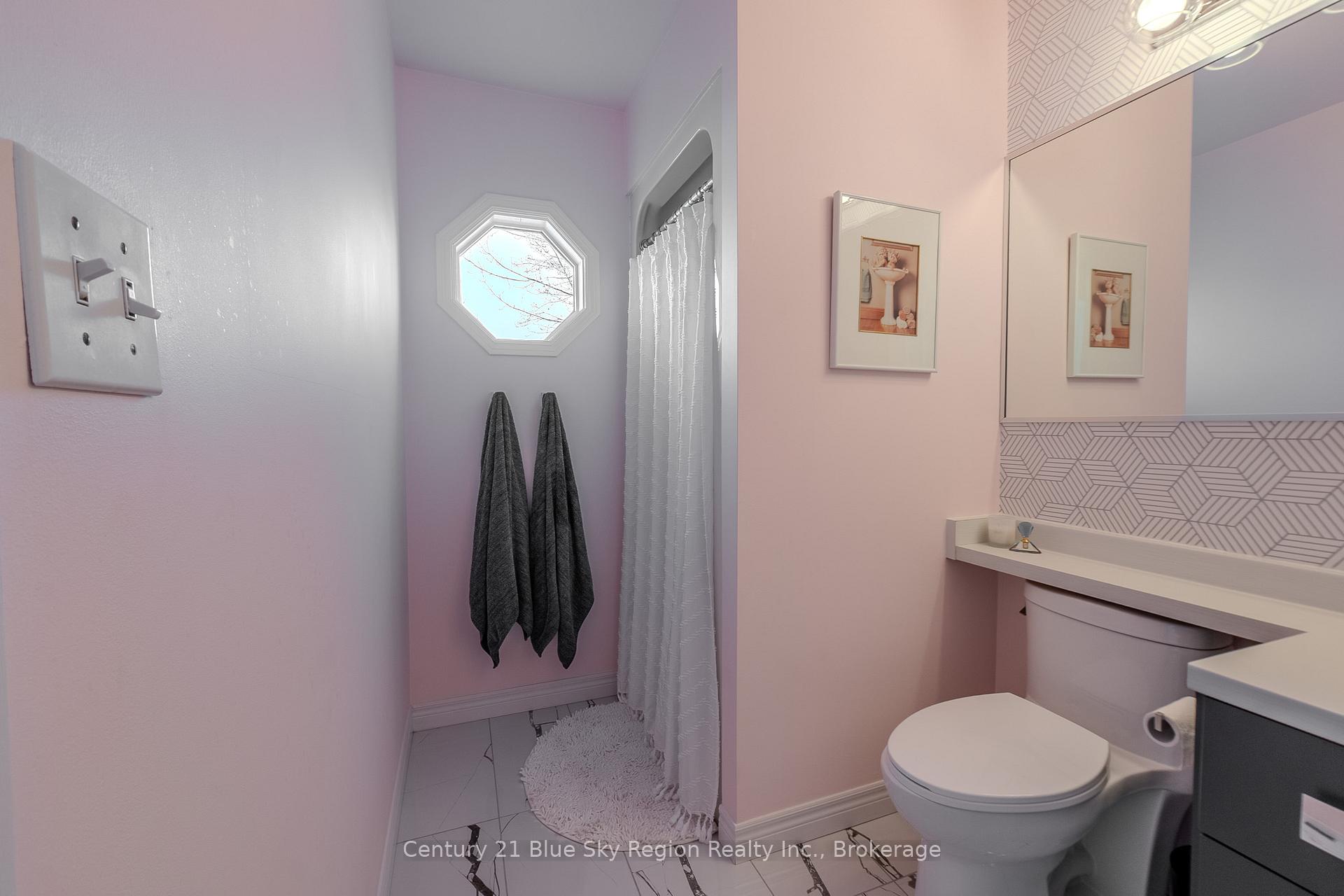 Photo 31 of 619 Tackaberry Drive, North Bay, West End — HOMEH