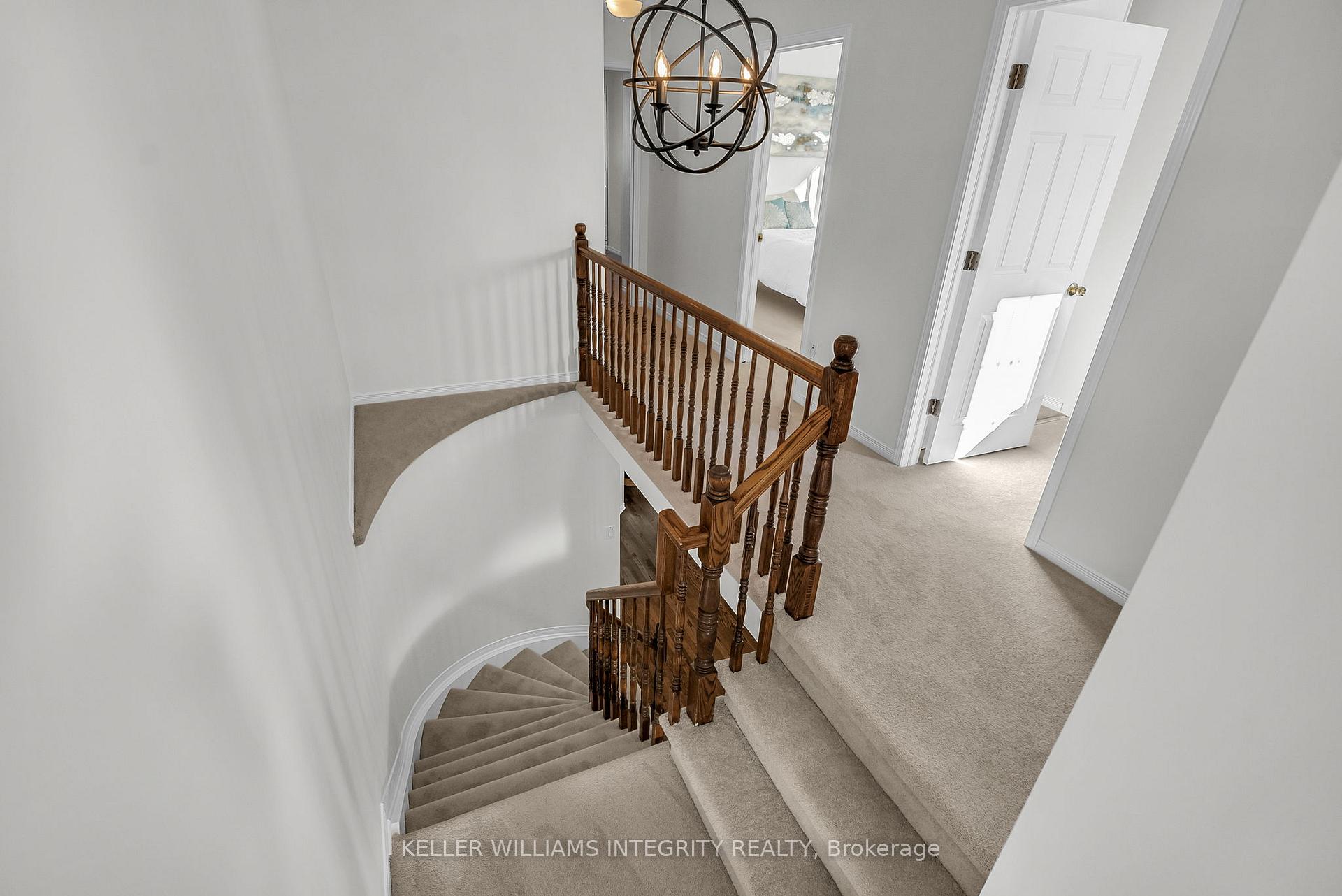 Photo 17 of 53 Carwood Circle, Ottawa, Carson Meadows — HOMEH