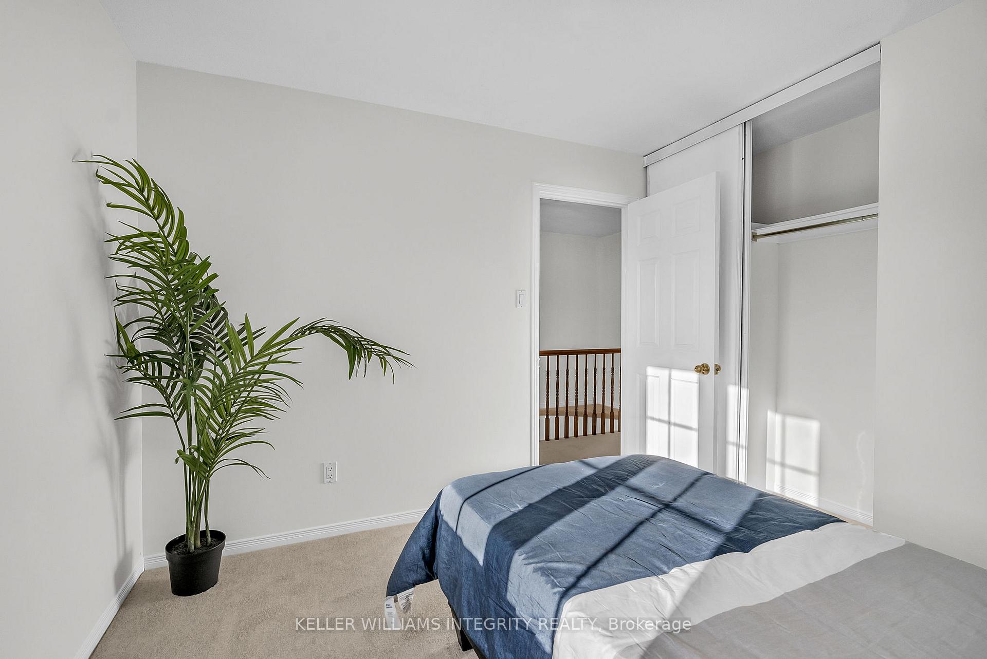 Photo 20 of 53 Carwood Circle, Ottawa, Carson Meadows — HOMEH
