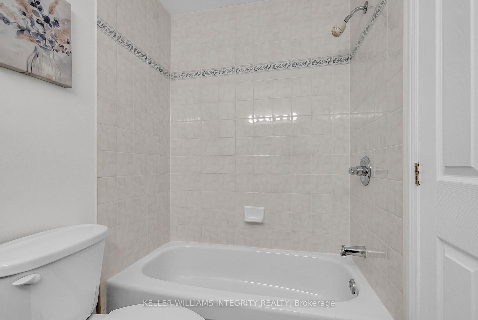 Photo 24 of 53 Carwood Circle, Ottawa, Carson Meadows — HOMEH