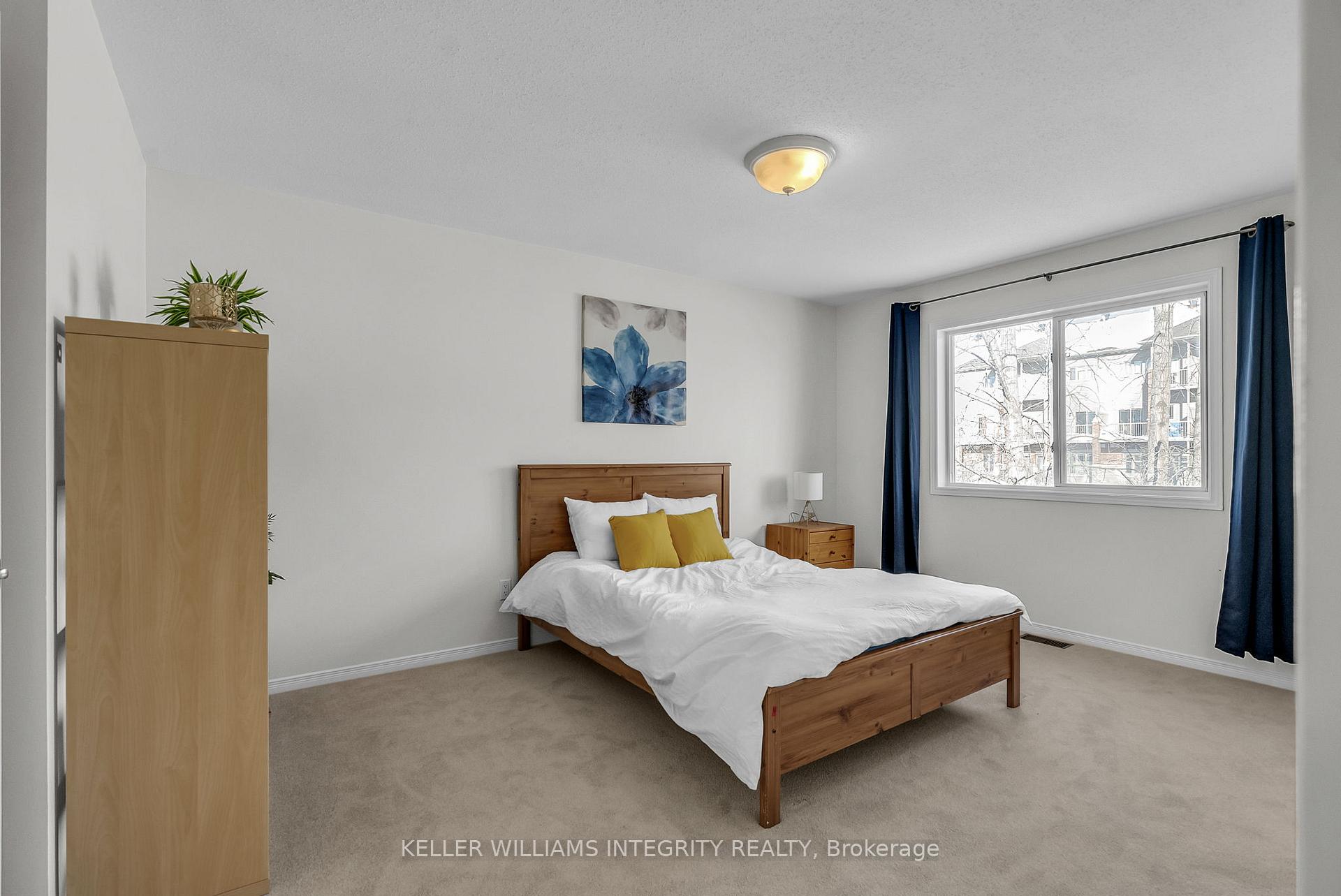 Photo 25 of 53 Carwood Circle, Ottawa, Carson Meadows — HOMEH