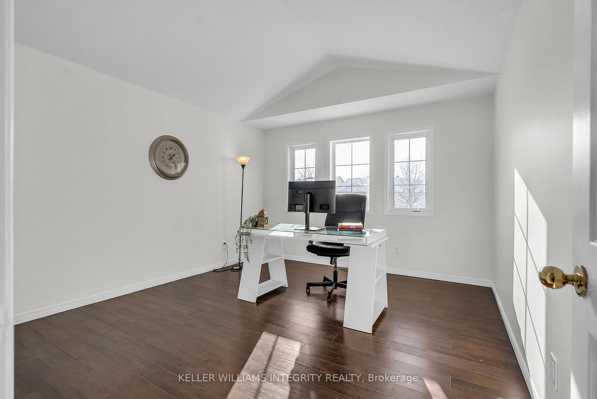 Photo 30 of 53 Carwood Circle, Ottawa, Carson Meadows — HOMEH