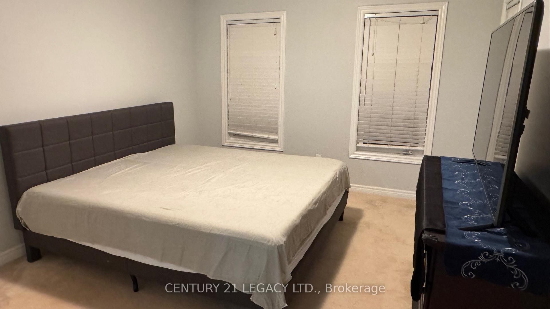 Photo 27 of 674 Coach Drive SE, Mississauga, Hurontario — HOMEH