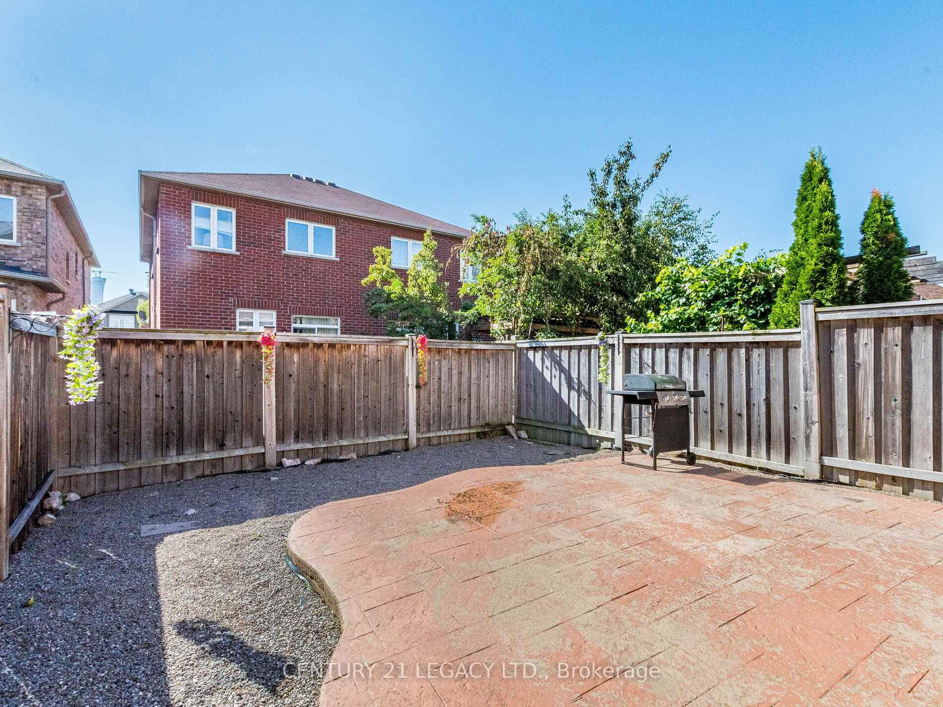 Photo 46 of 674 Coach Drive SE, Mississauga, Hurontario — HOMEH