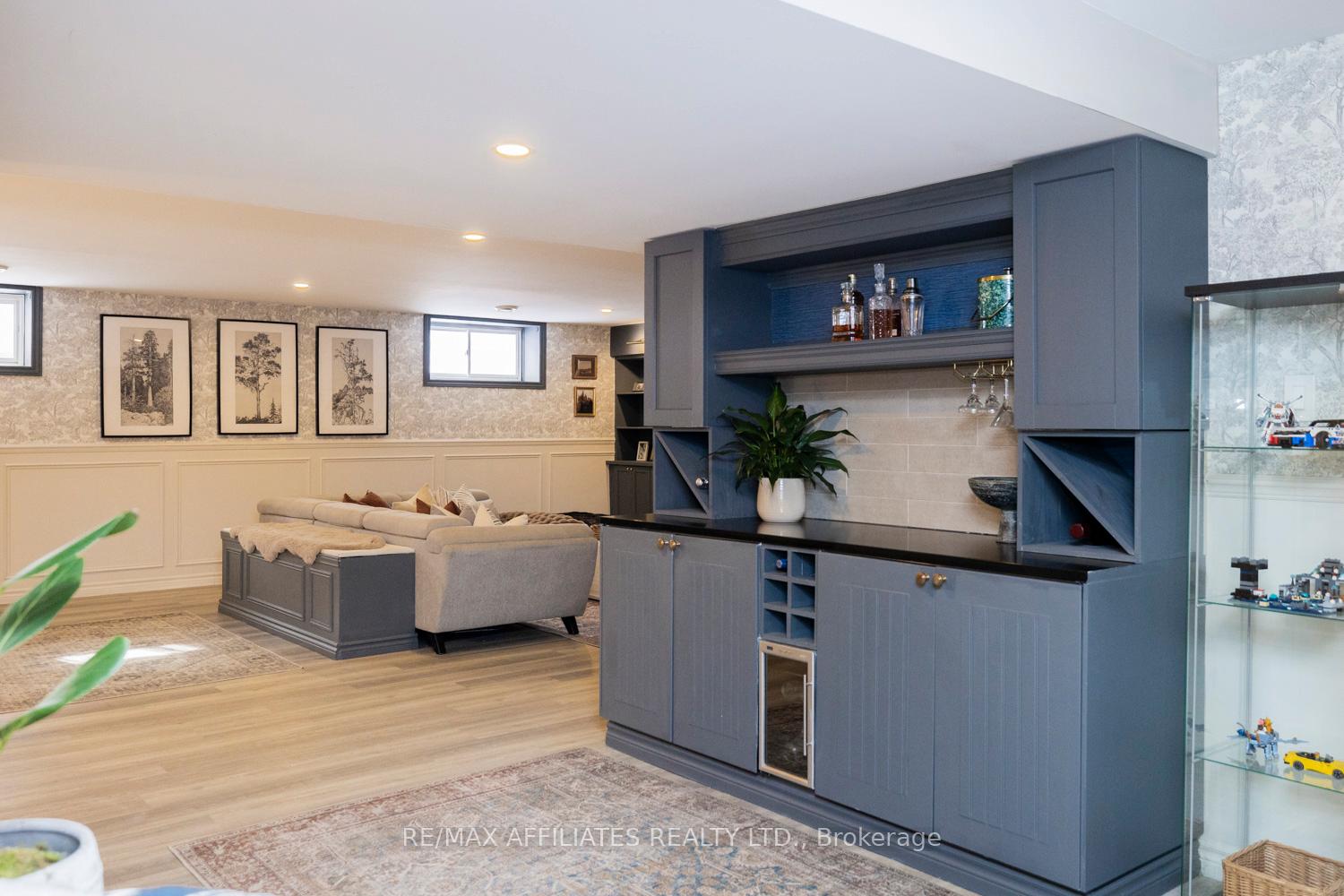 Photo 47 of 19 Senators Gate Drive, Perth — HOMEH
