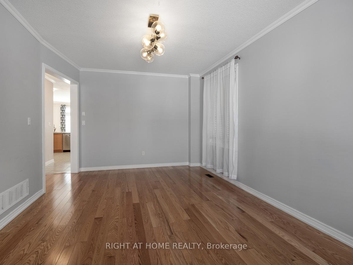 Photo 6 of 21 Clayson Street, Markham, Cornell — HOMEH