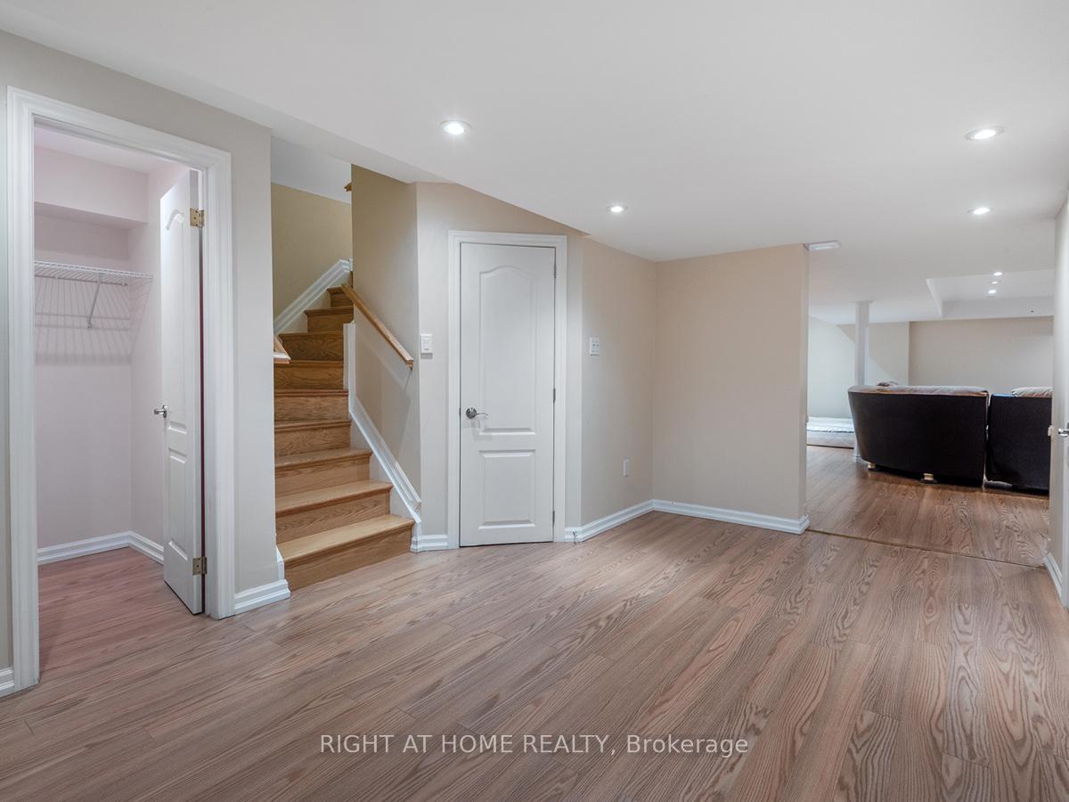 Photo 20 of 21 Clayson Street, Markham, Cornell — HOMEH