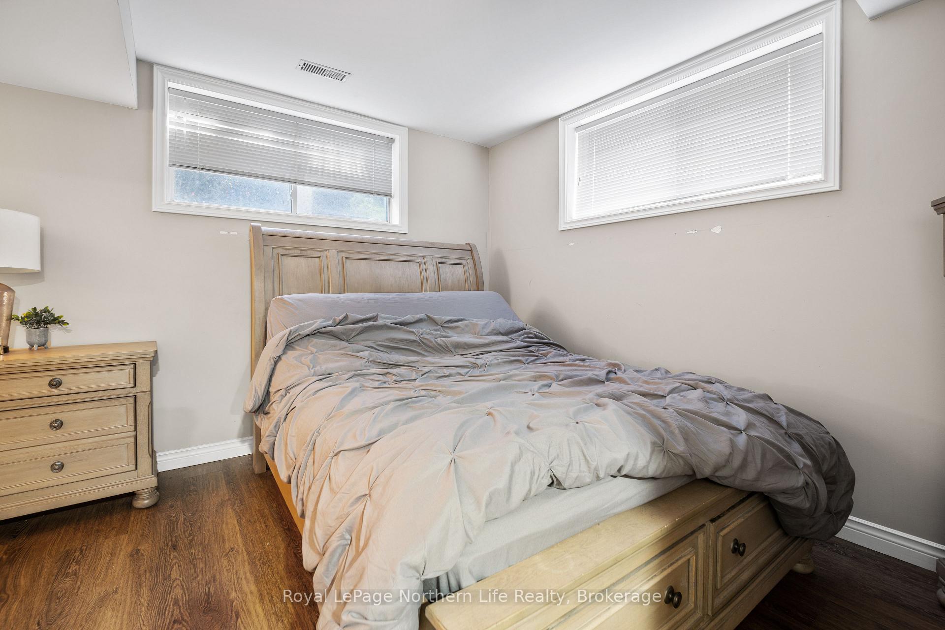 Photo 17 of 10 Mariah Street, North Bay, Ferris — HOMEH