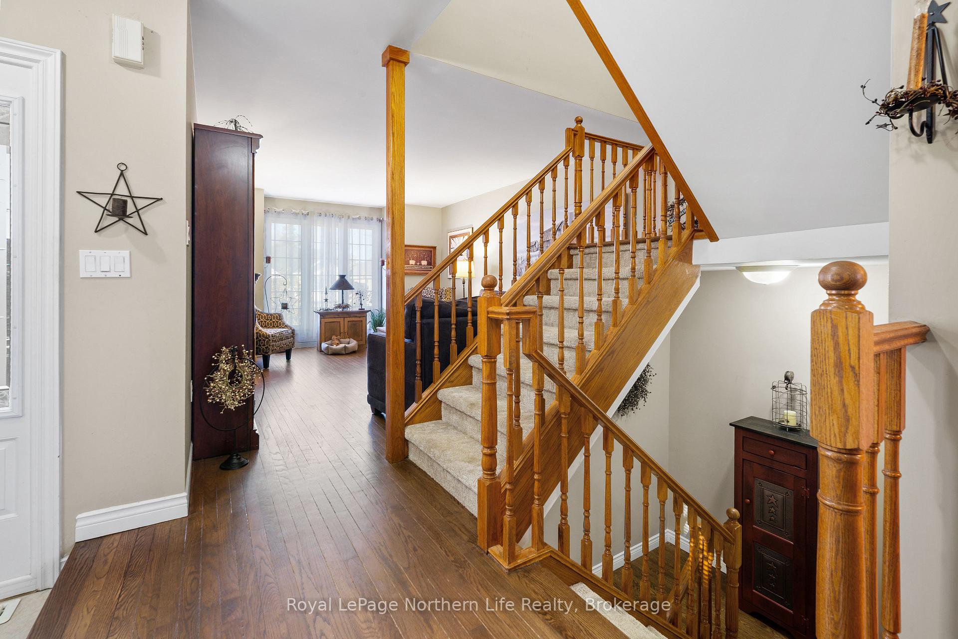 Photo 36 of 10 Mariah Street, North Bay, Ferris — HOMEH
