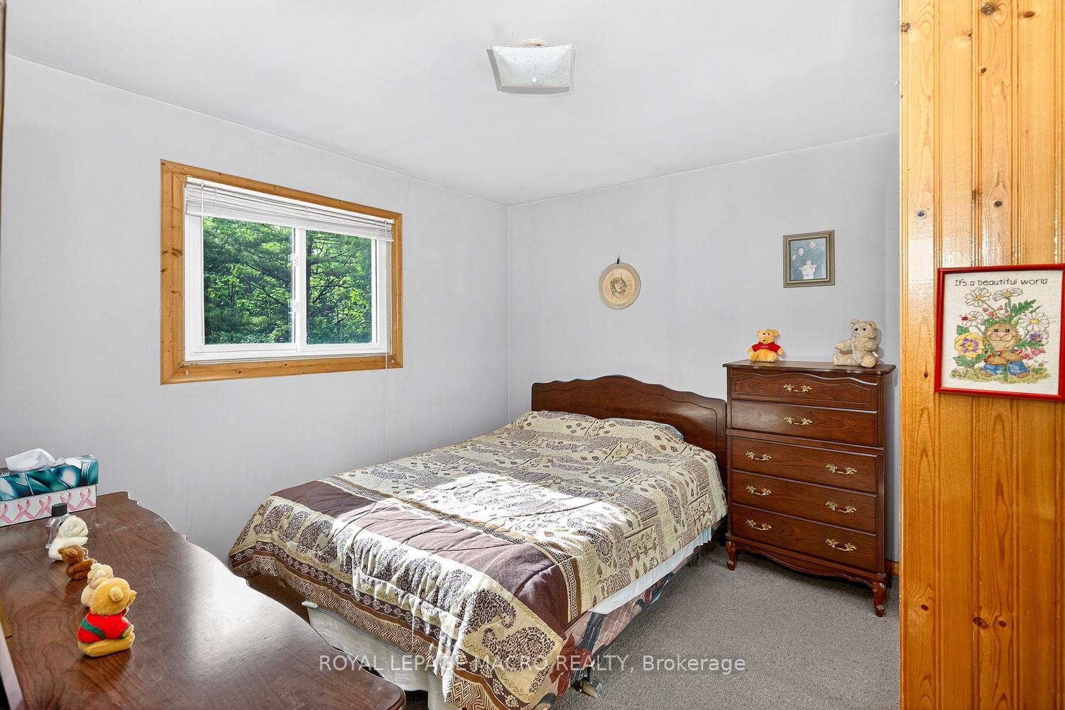 Photo 12 of 1938 Effingham Street, Pelham, North Pelham — HOMEH