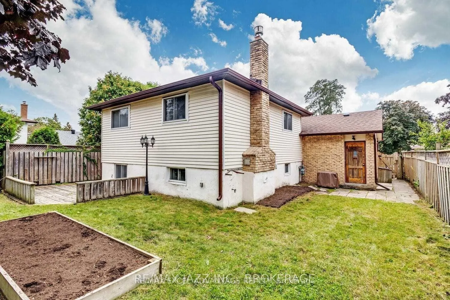 Photo 15 of Unit Lower, 346 Highgate Avenue, Oshawa, Centennial — HOMEH