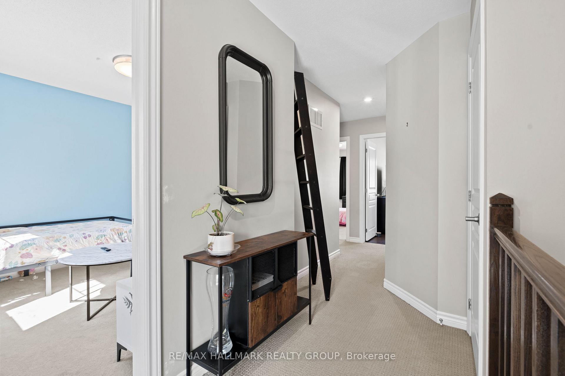Photo 13 of 115 Sunshine Crescent, Ottawa, Notting Hill/Summerside — HOMEH