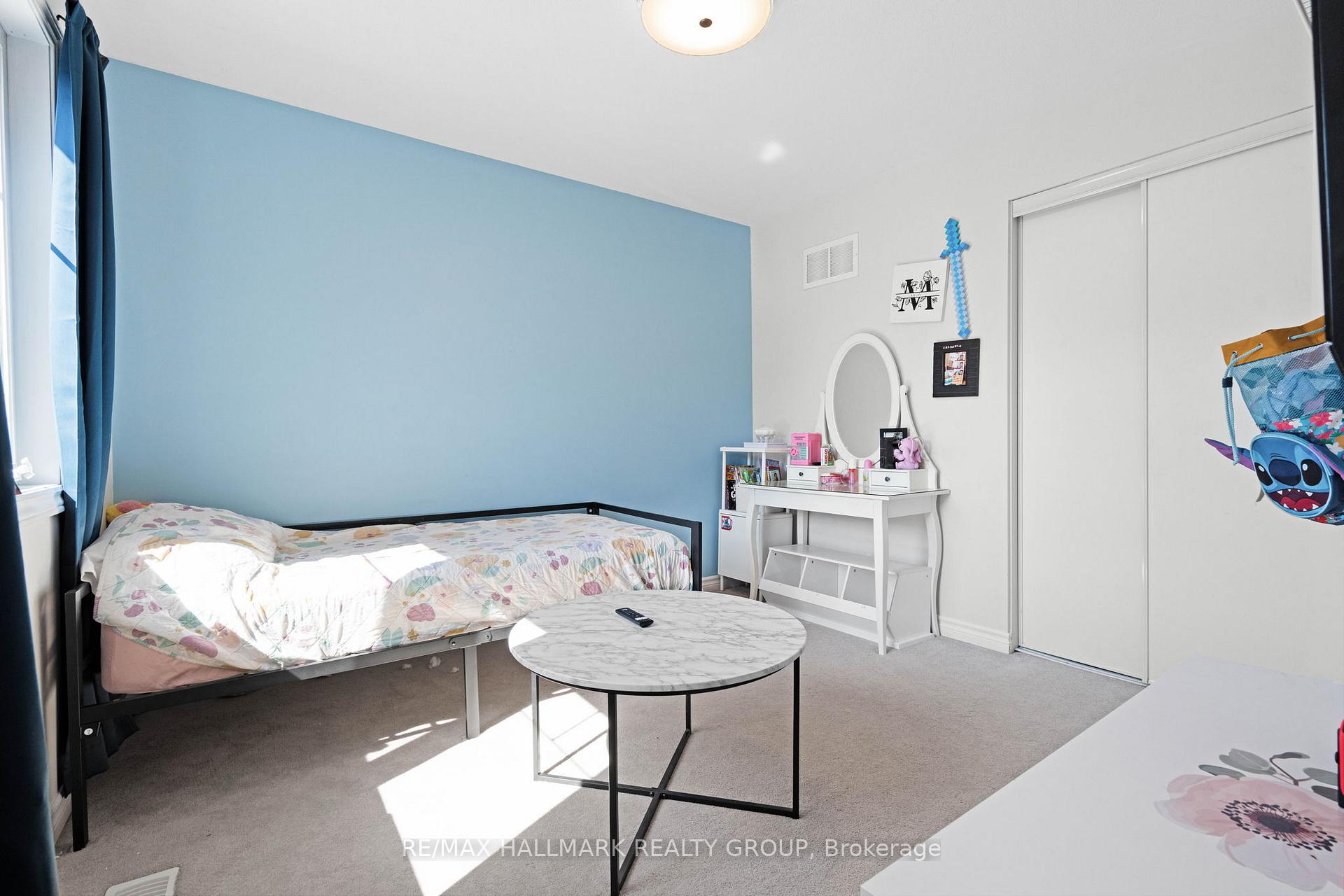 Photo 16 of 115 Sunshine Crescent, Ottawa, Notting Hill/Summerside — HOMEH