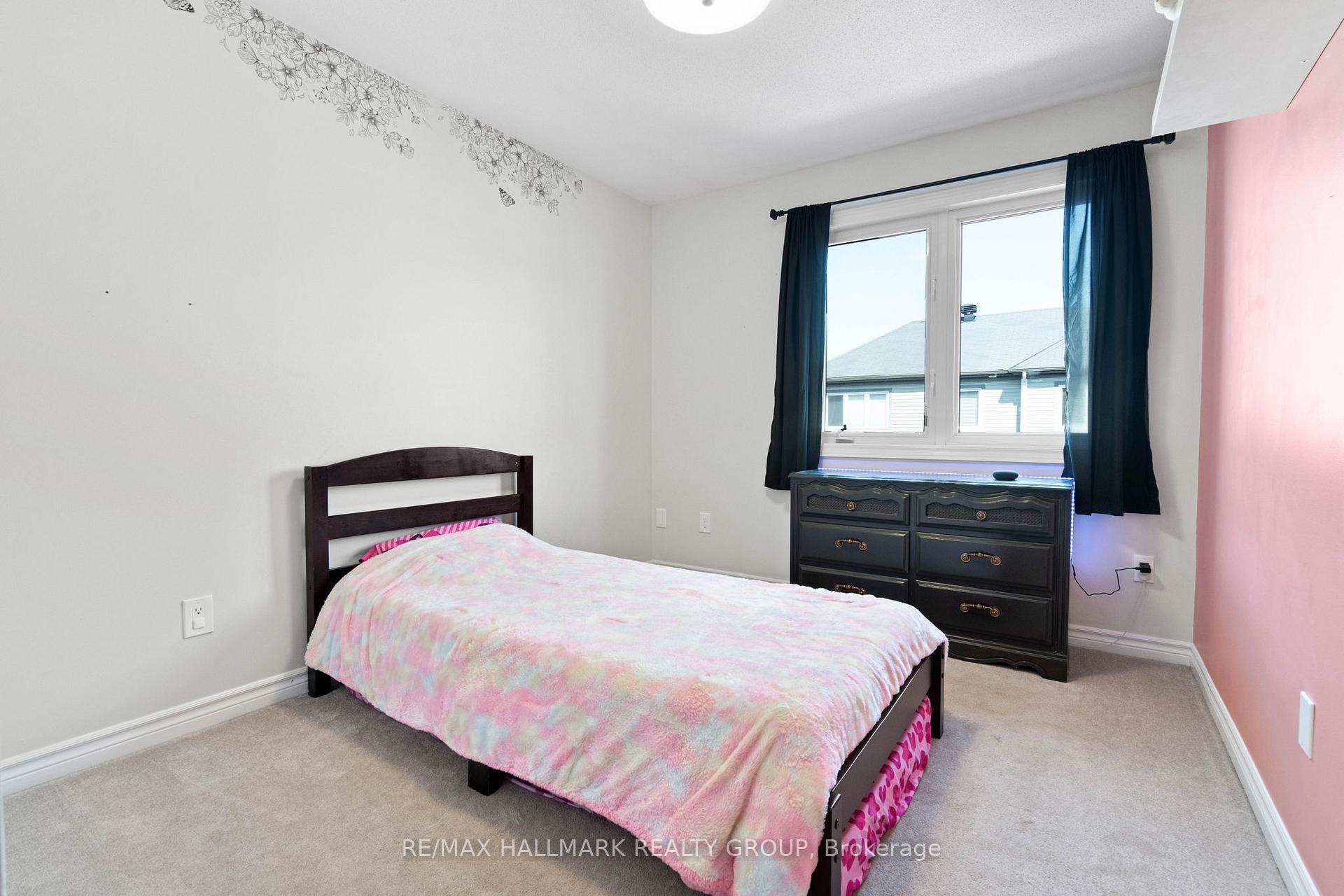Photo 19 of 115 Sunshine Crescent, Ottawa, Notting Hill/Summerside — HOMEH