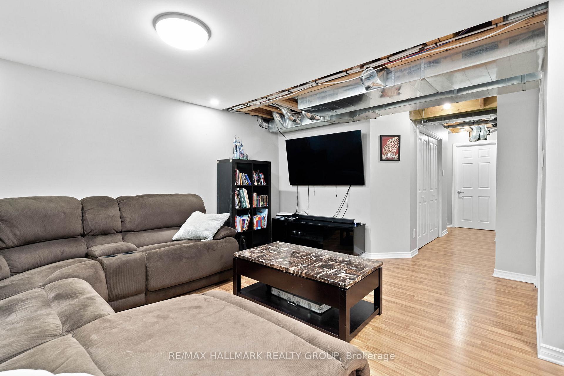 Photo 28 of 115 Sunshine Crescent, Ottawa, Notting Hill/Summerside — HOMEH