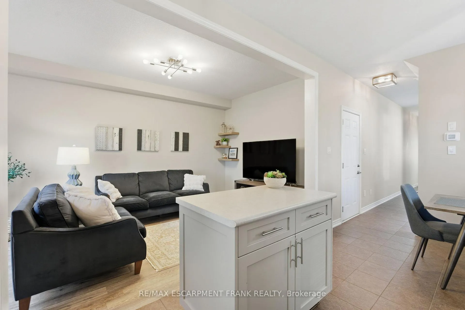 Photo 49 of Unit 85, 541 Winston Road, Grimsby, Grimsby Beach — HOMEH