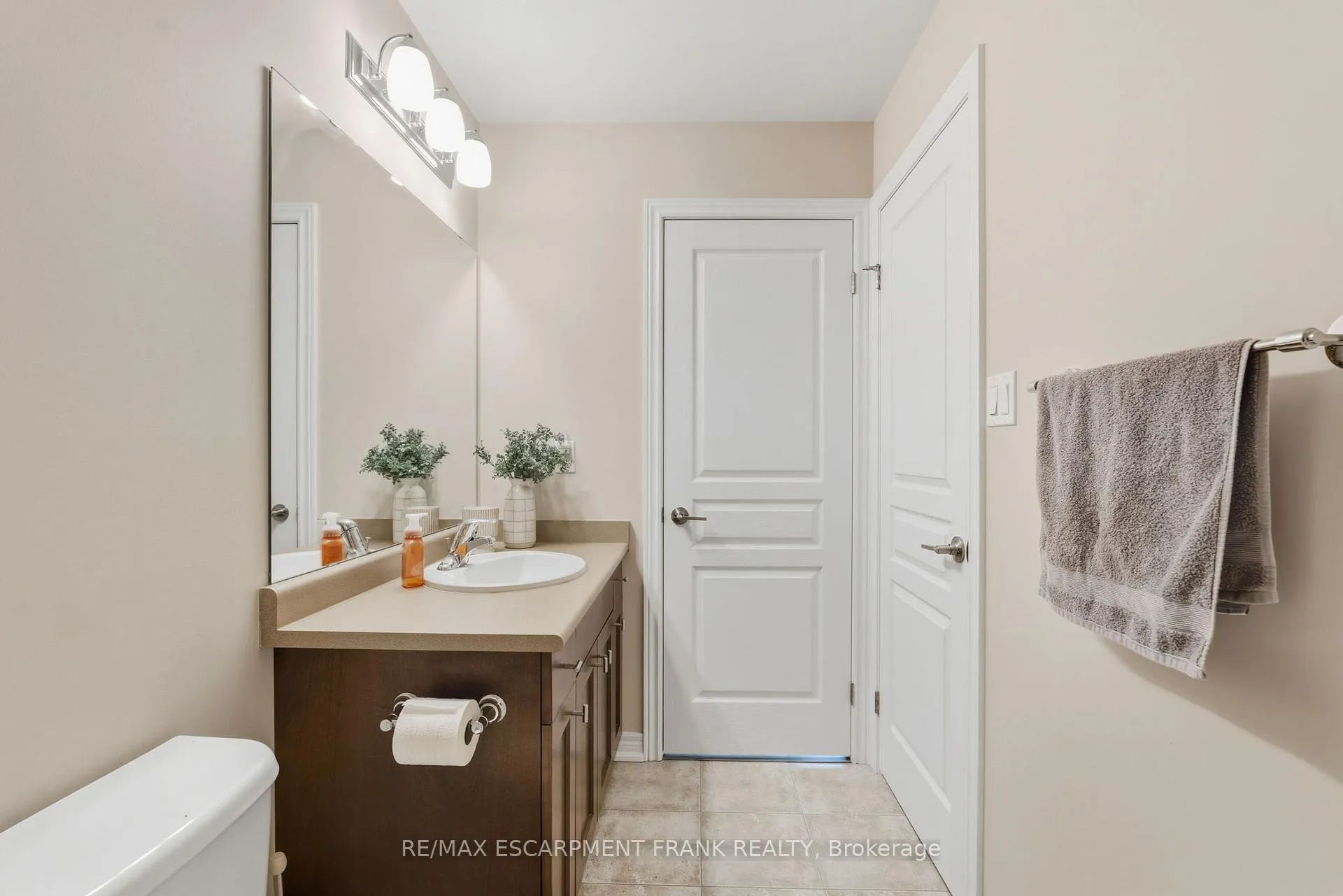 Photo 78 of Unit 85, 541 Winston Road, Grimsby, Grimsby Beach — HOMEH