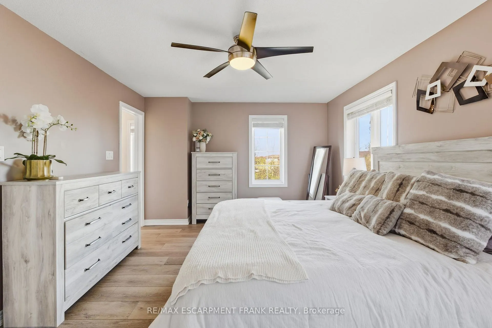 Photo 96 of Unit 85, 541 Winston Road, Grimsby, Grimsby Beach — HOMEH